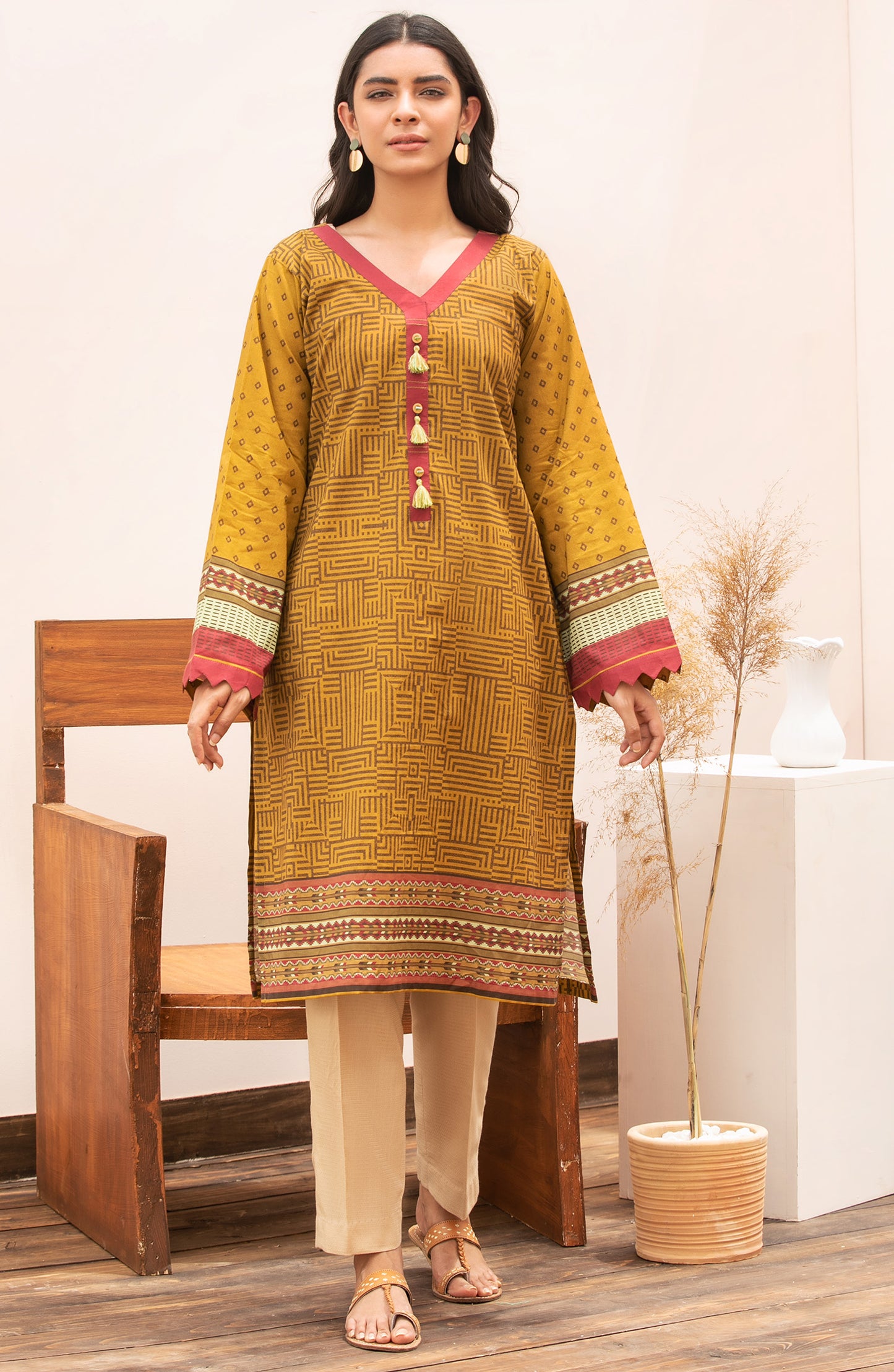 Unstitched 1 Piece Printed Lawn Shirt