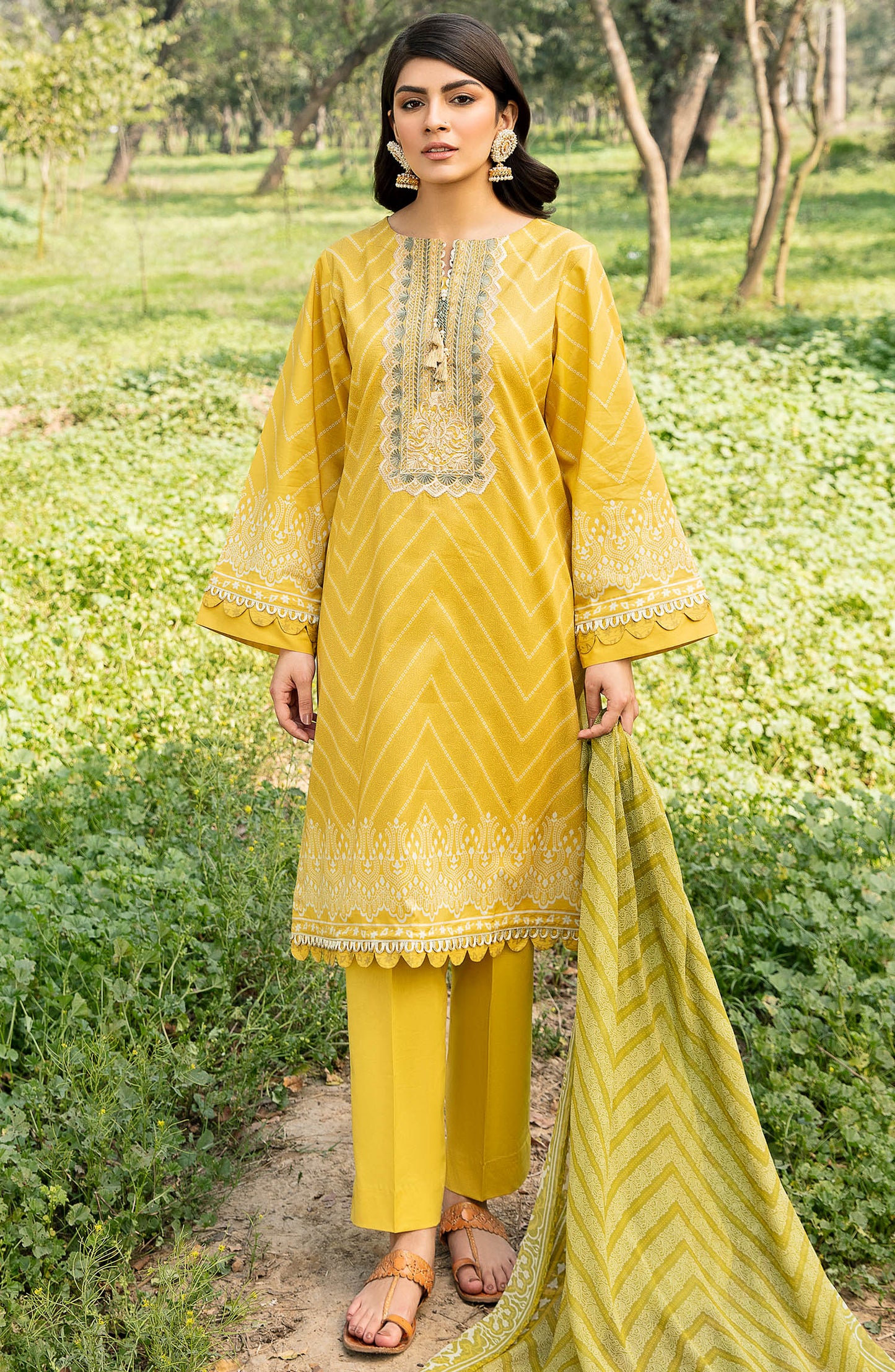 Unstitched 3 Piece Embroidered Lawn Suit
