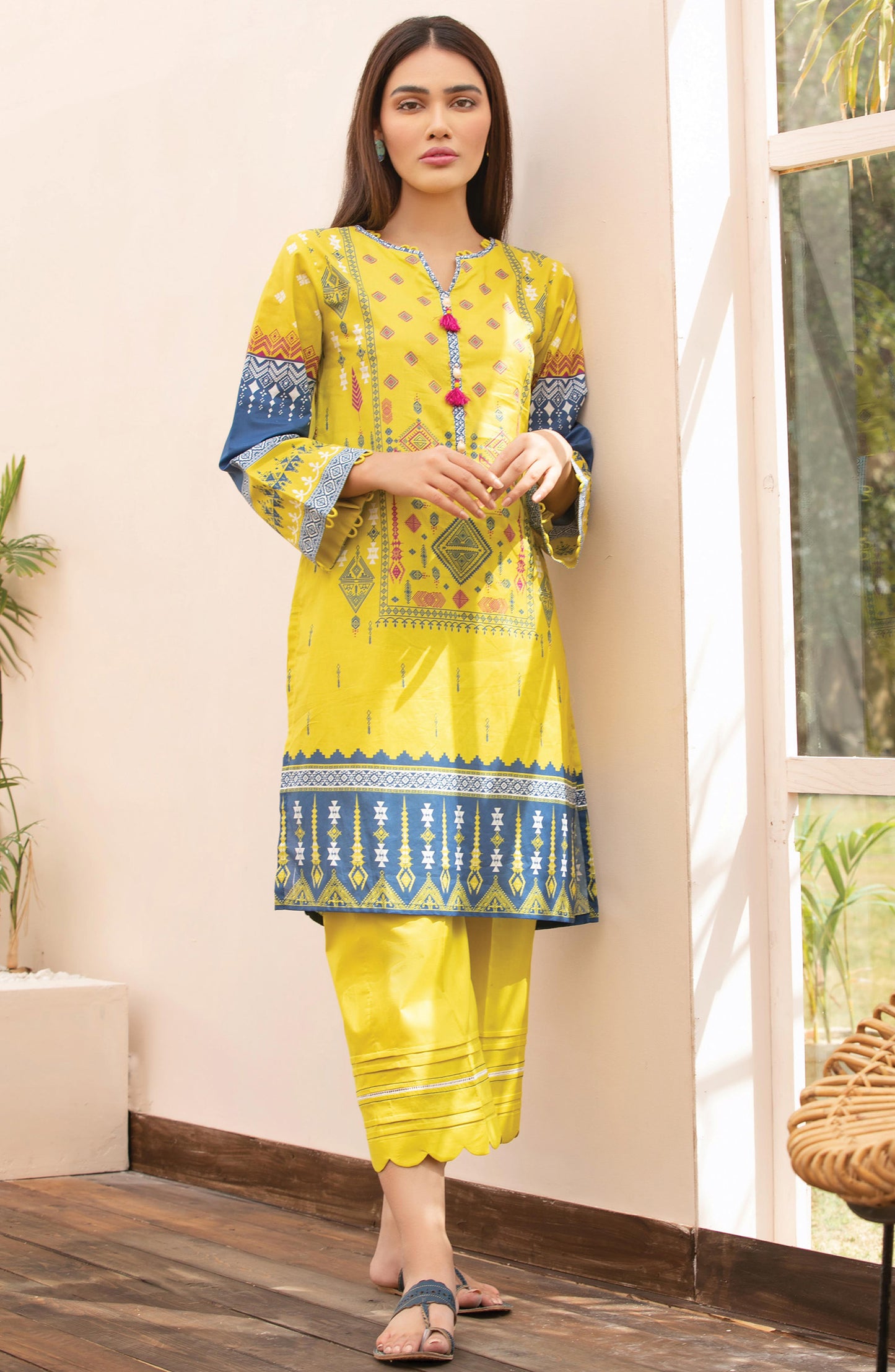 Unstitched 2 Piece Printed Lawn Shirt Trouser