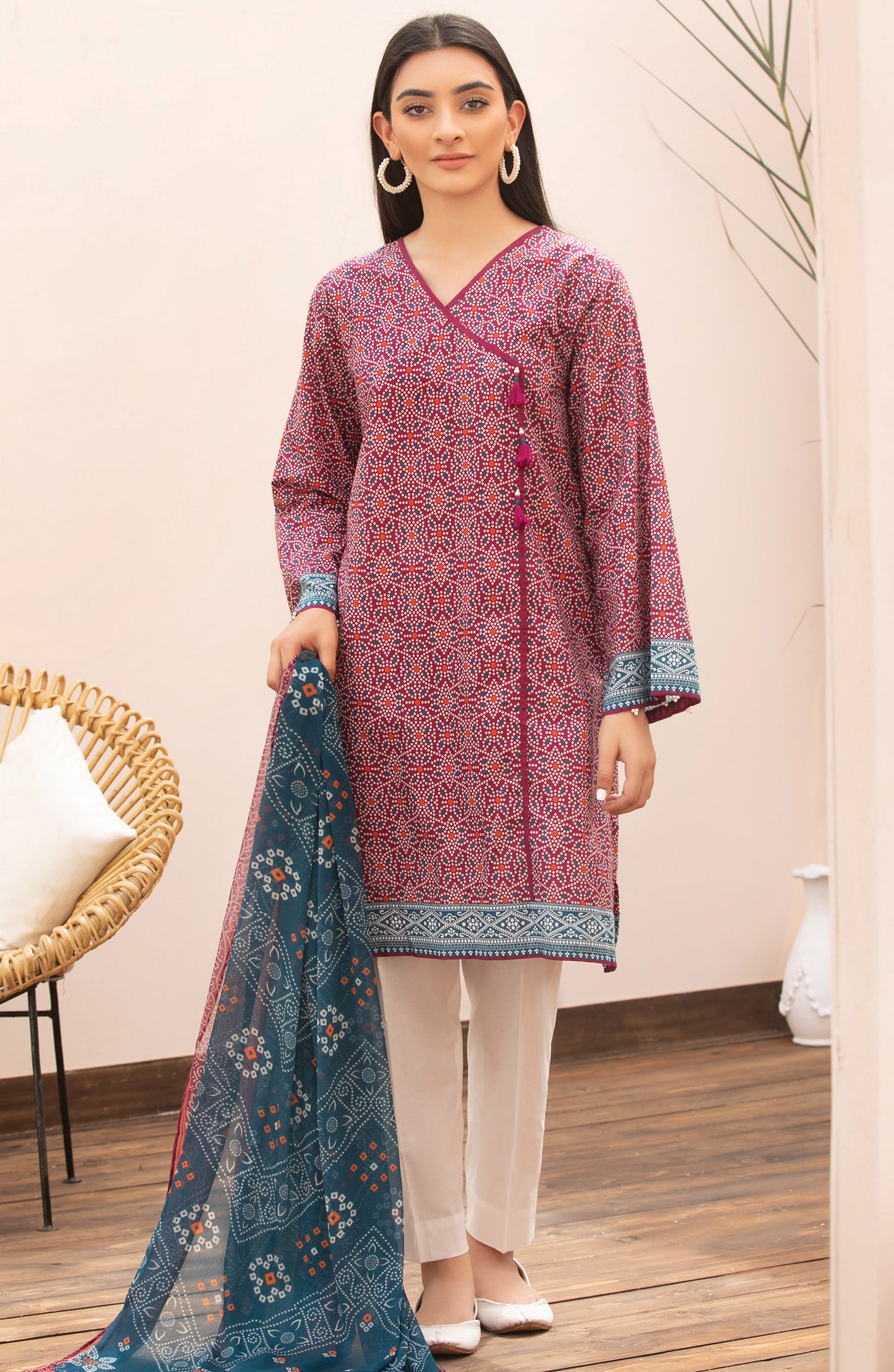 Unstitched 2 Piece Printed Lawn Shirt Chiffon Dupatta