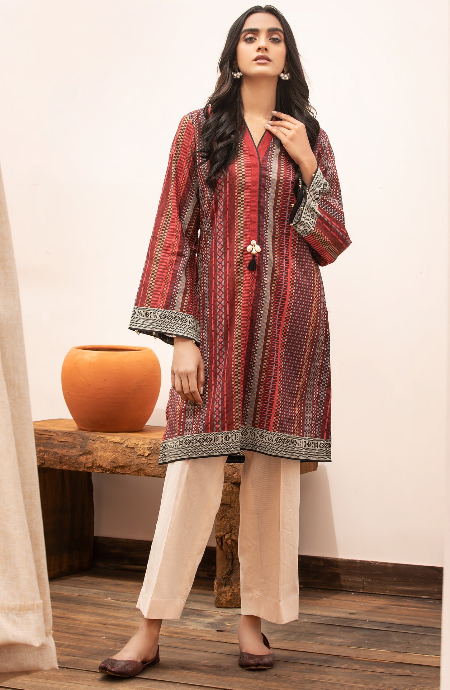 Unstitched 1 Piece Printed Lawn Shirt