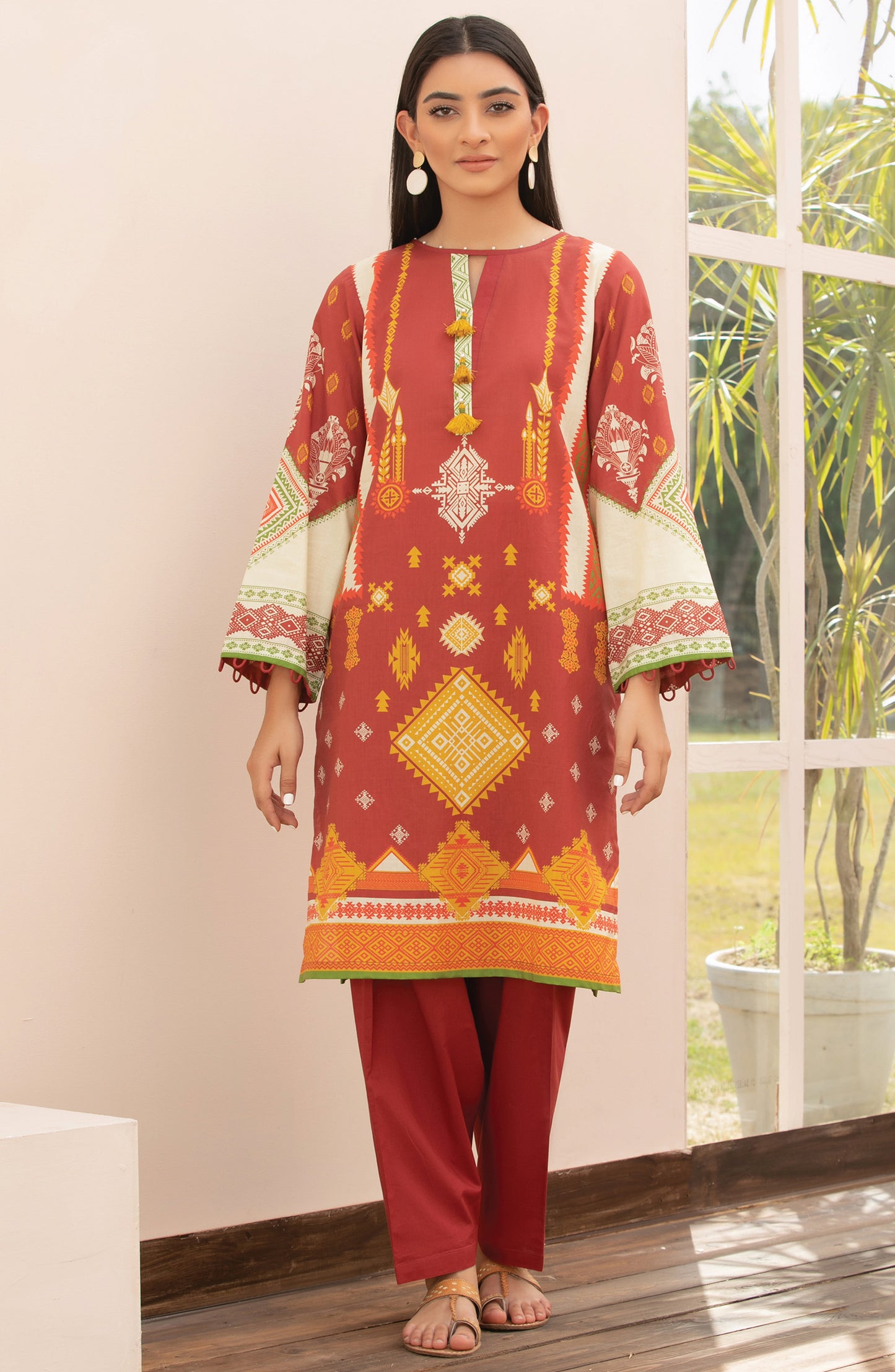 Unstitched 2 Piece Printed Lawn Shirt Trouser
