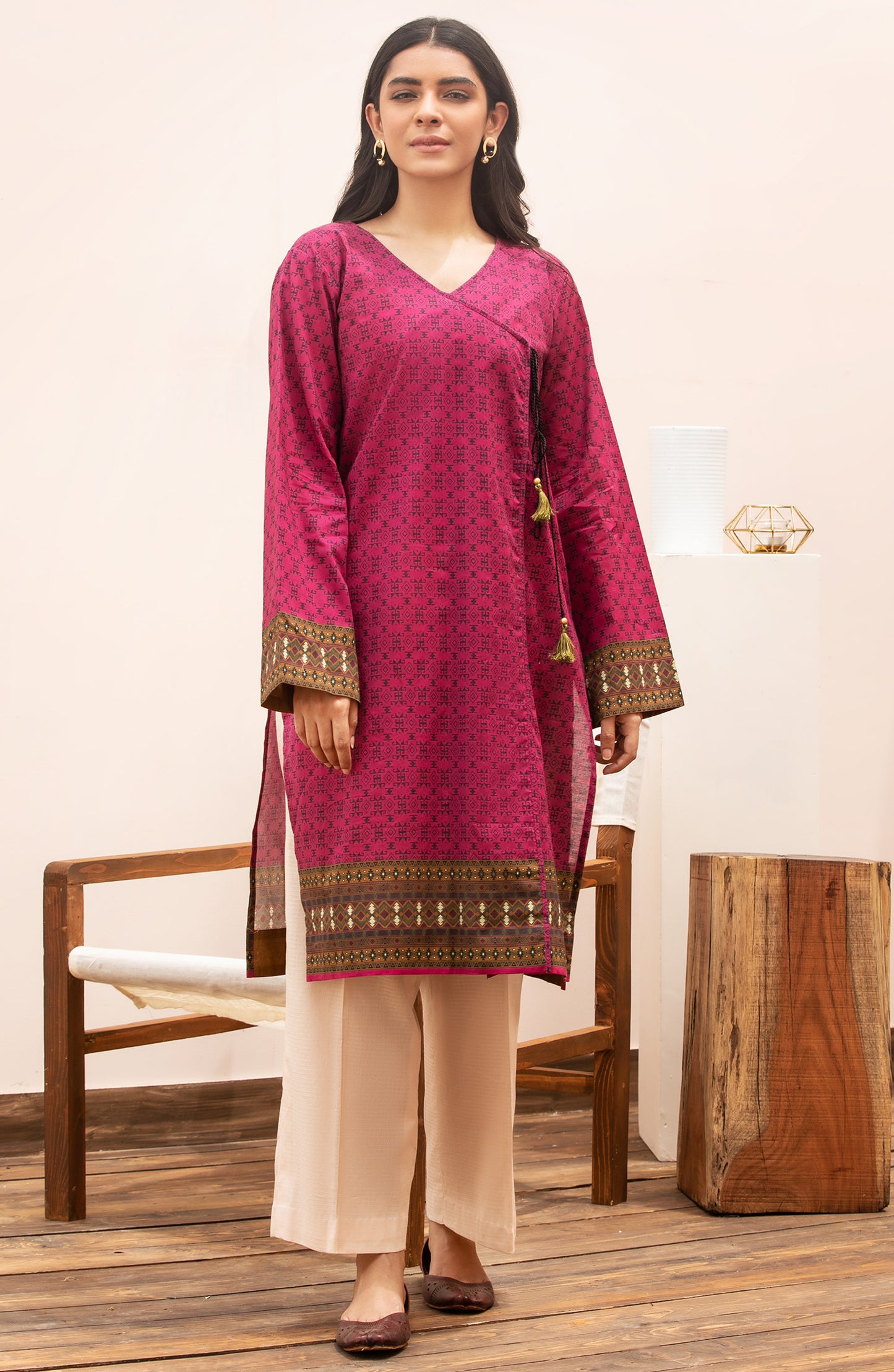 Unstitched 1 Piece Printed Lawn Shirt