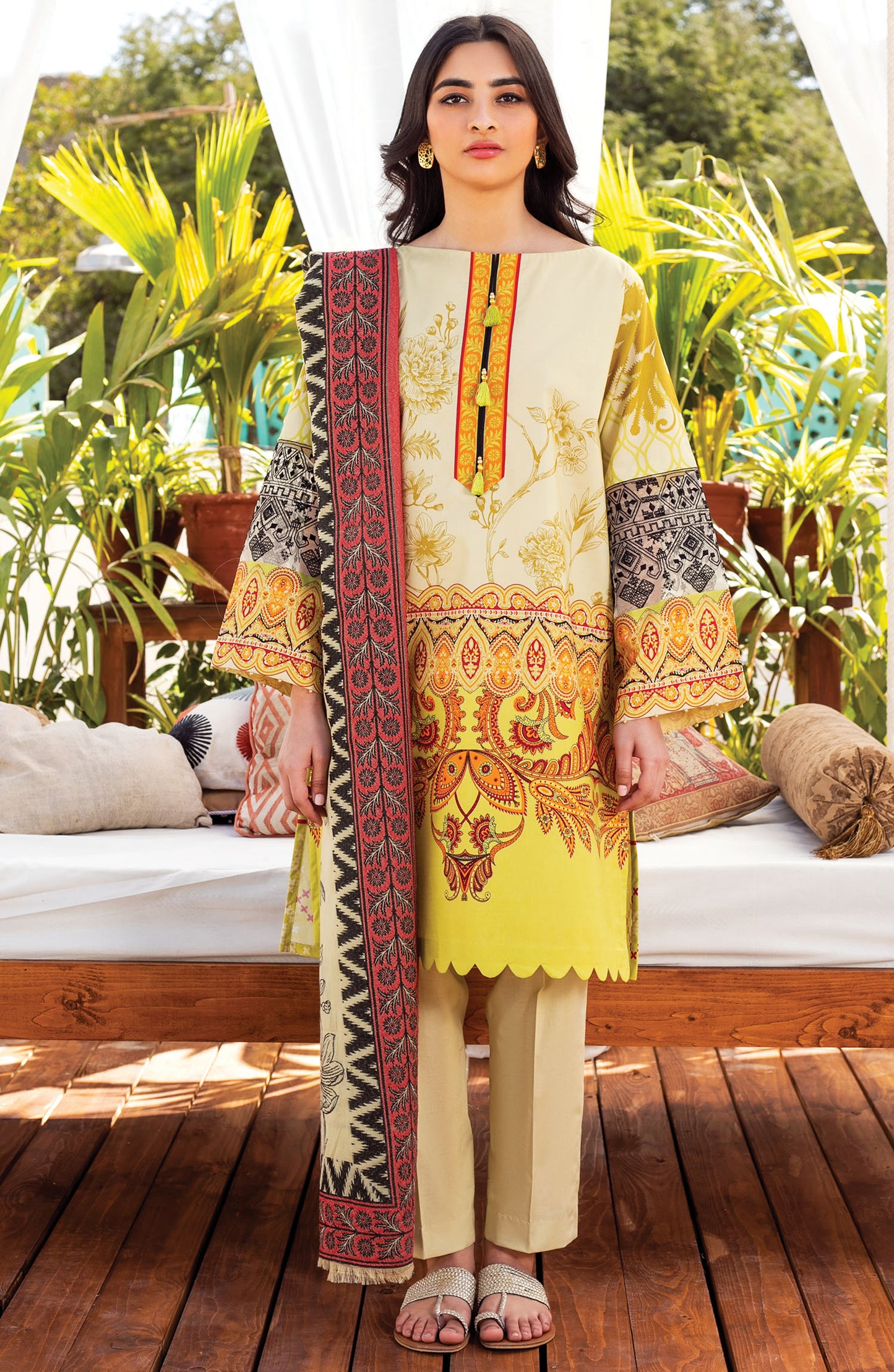 Unstitched 3 Piece Embroidered Lawn Suit