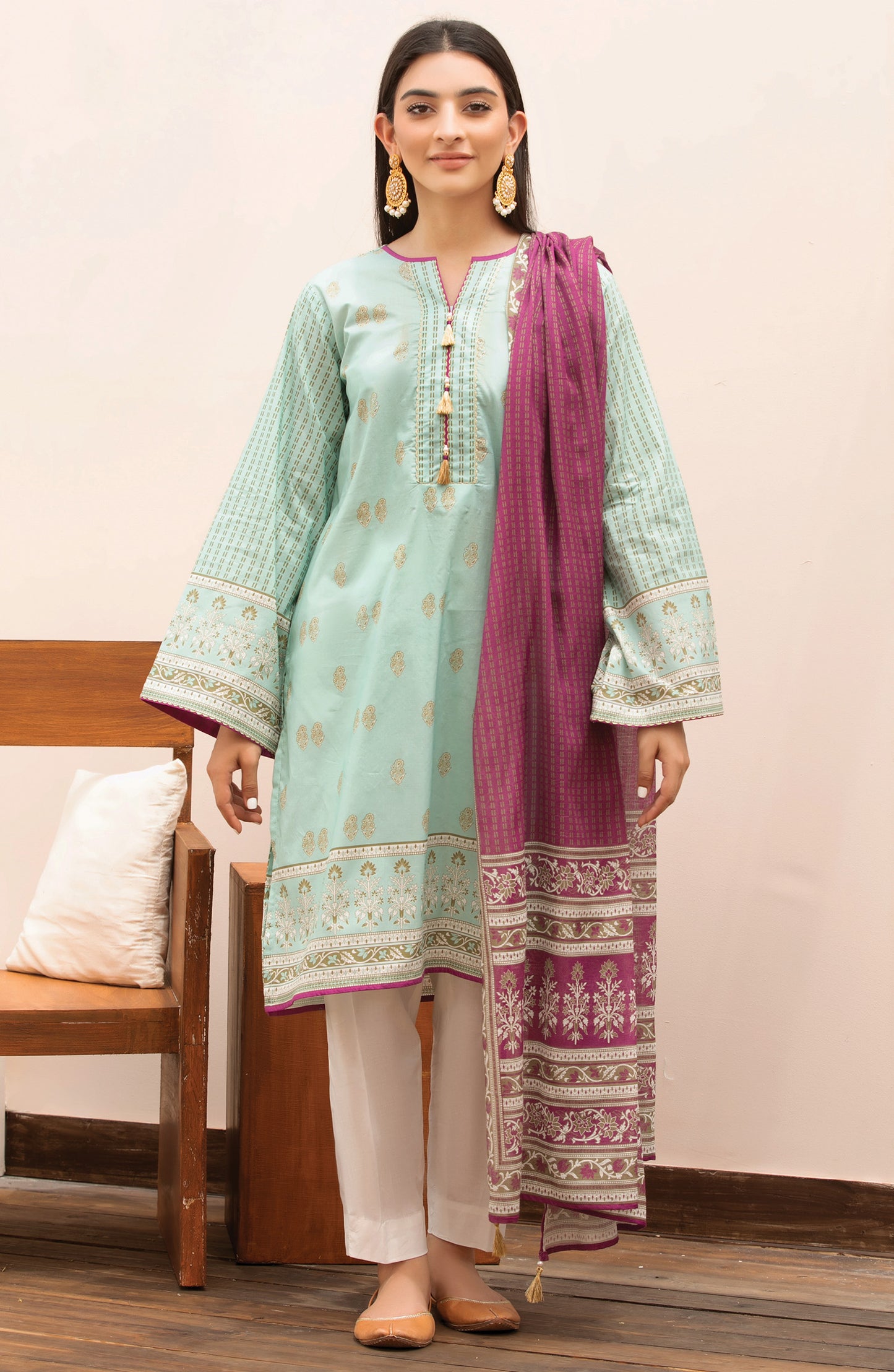 Unstitched 2 Piece Printed Lawn Shirt Dupatta
