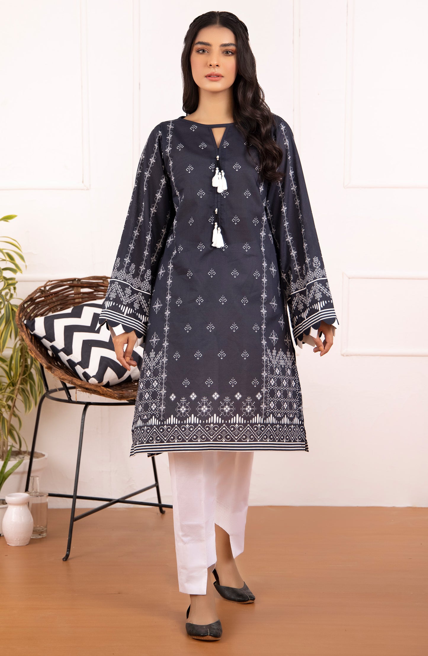 Unstitched 1 Piece Printed Lawn Shirt