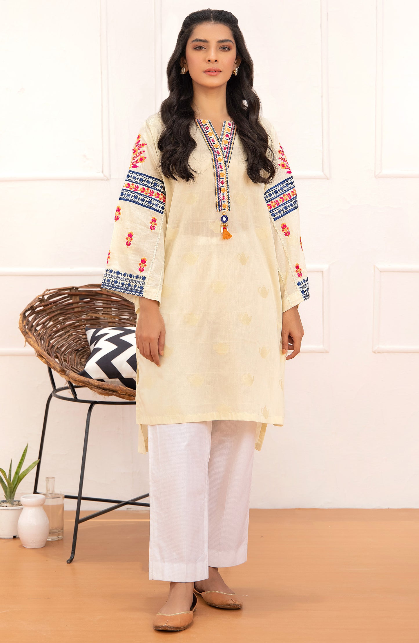 Unstitched 1 Piece Embroidered Jacquard Shirt