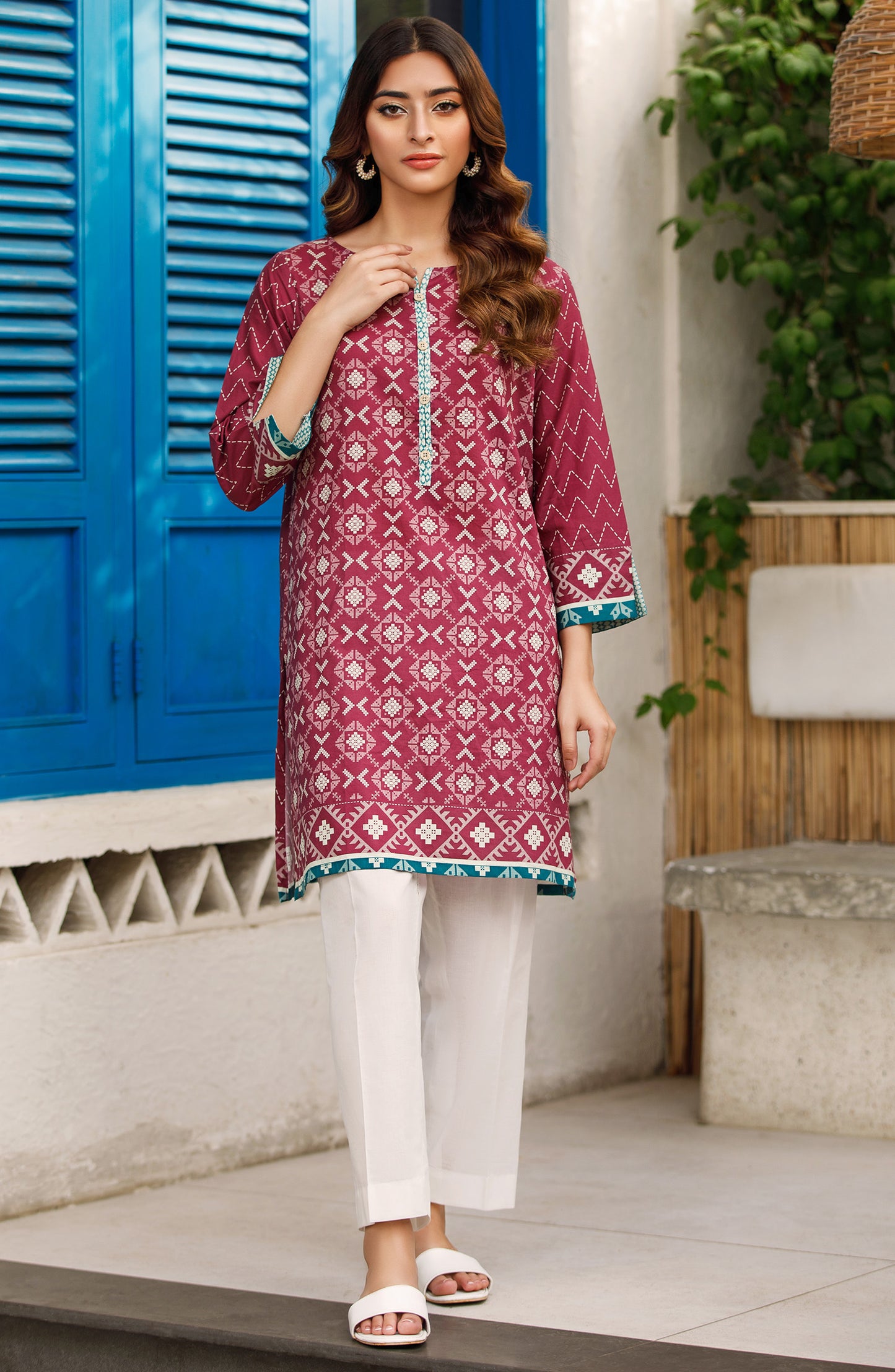 HCS-S-22-055/S MAROON LAWN SCSHIRT READY TO WEAR SHIRT