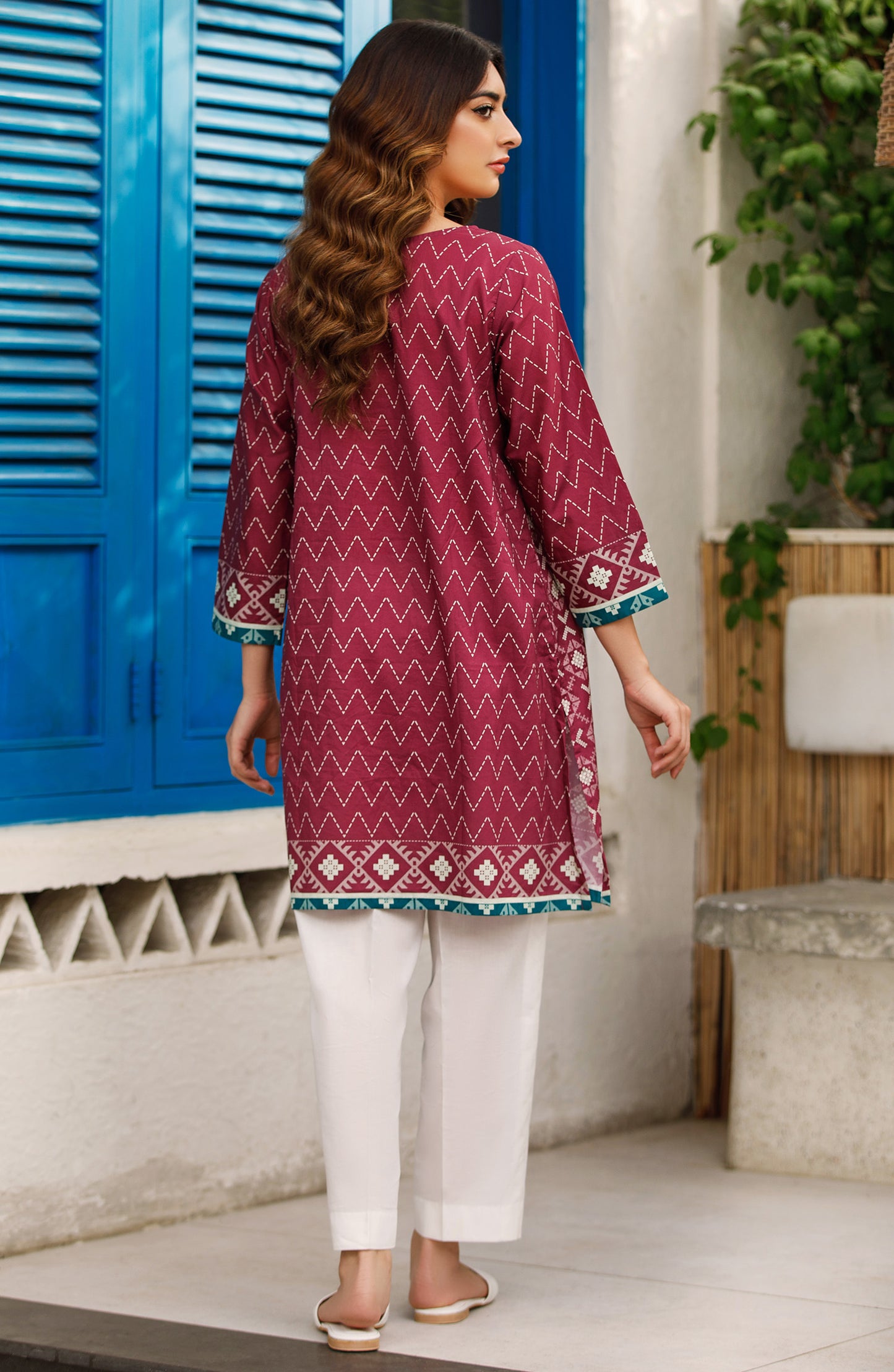 HCS-S-22-055/S MAROON LAWN SCSHIRT READY TO WEAR SHIRT