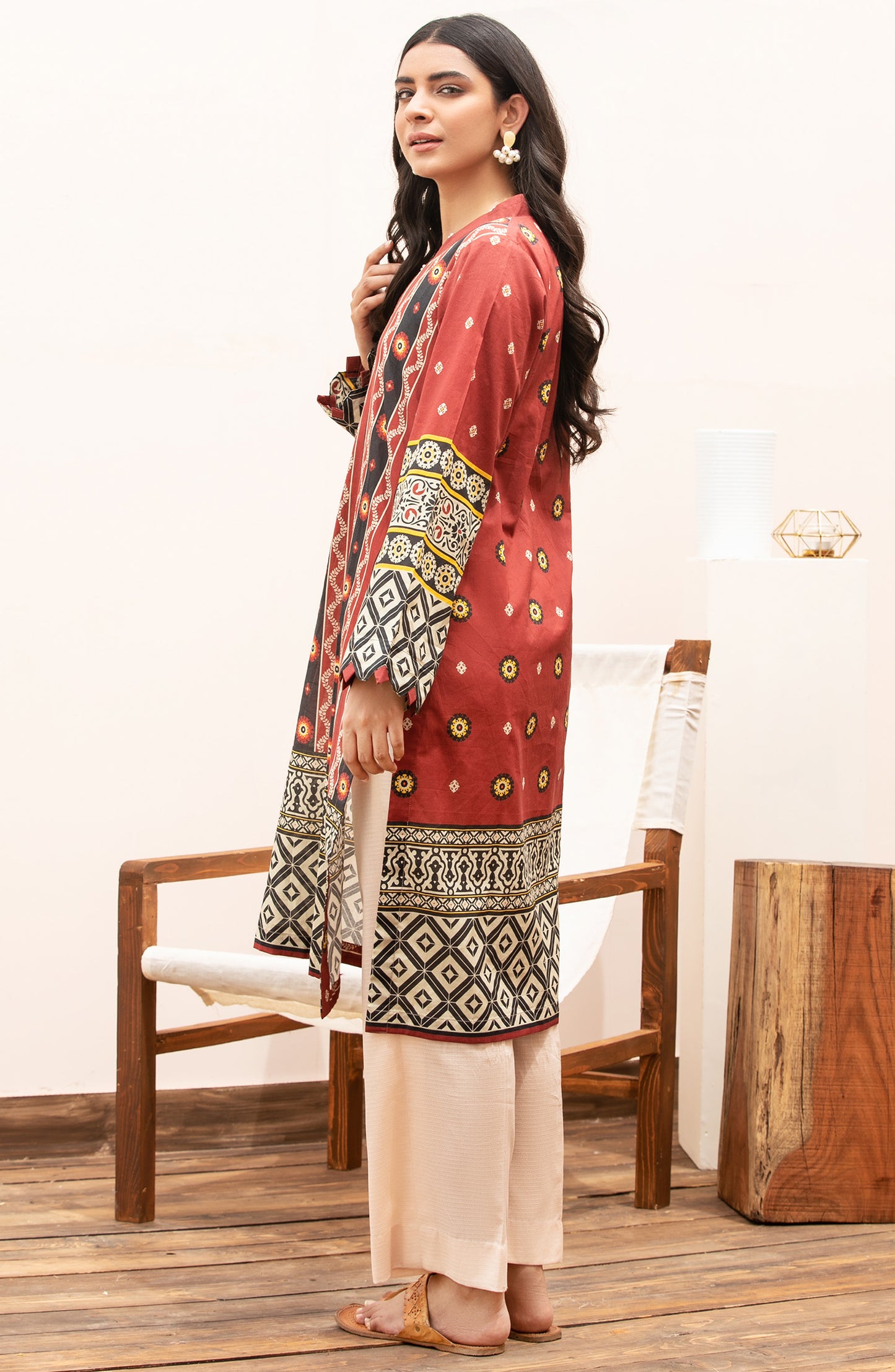 Unstitched 1 Piece Printed Lawn Shirt