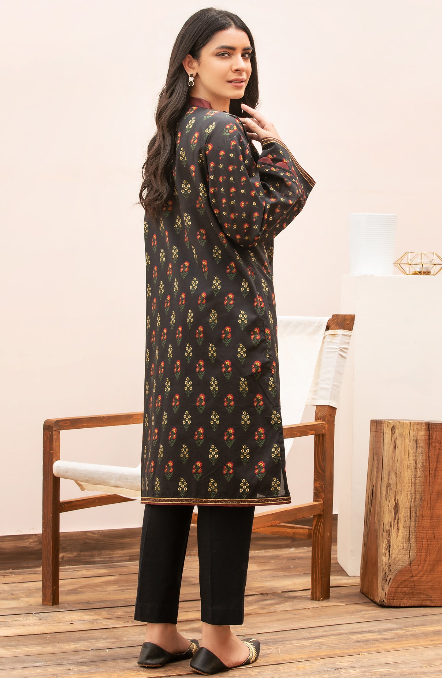 Unstitched 1 Piece Printed Lawn Shirt
