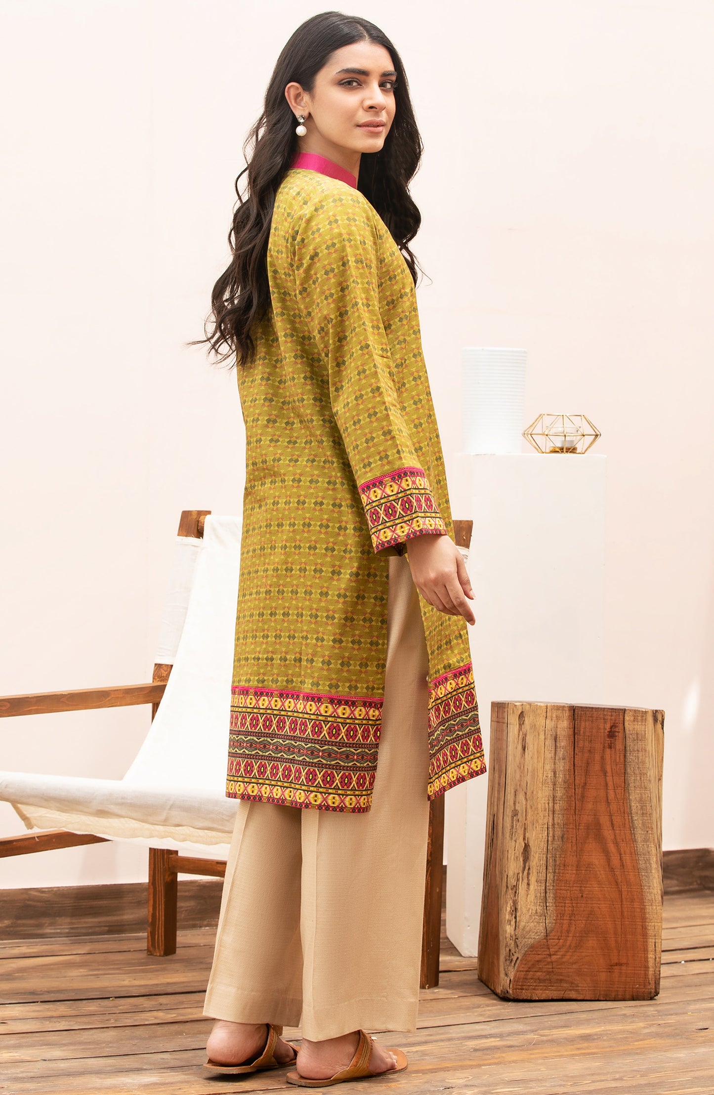 Unstitched 1 Piece Printed Lawn Shirt
