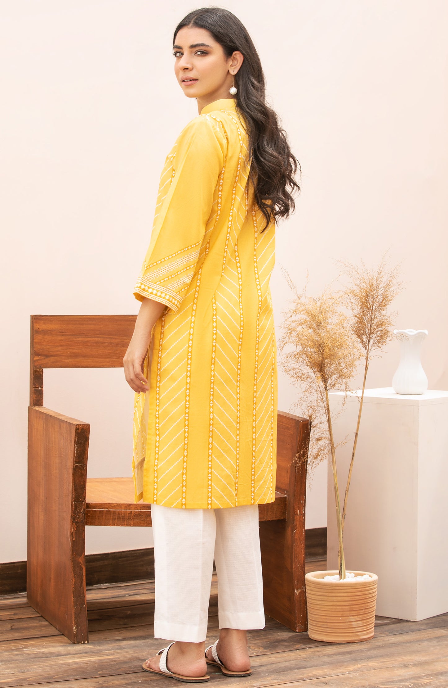 Unstitched 1 Piece Printed Lawn Shirt