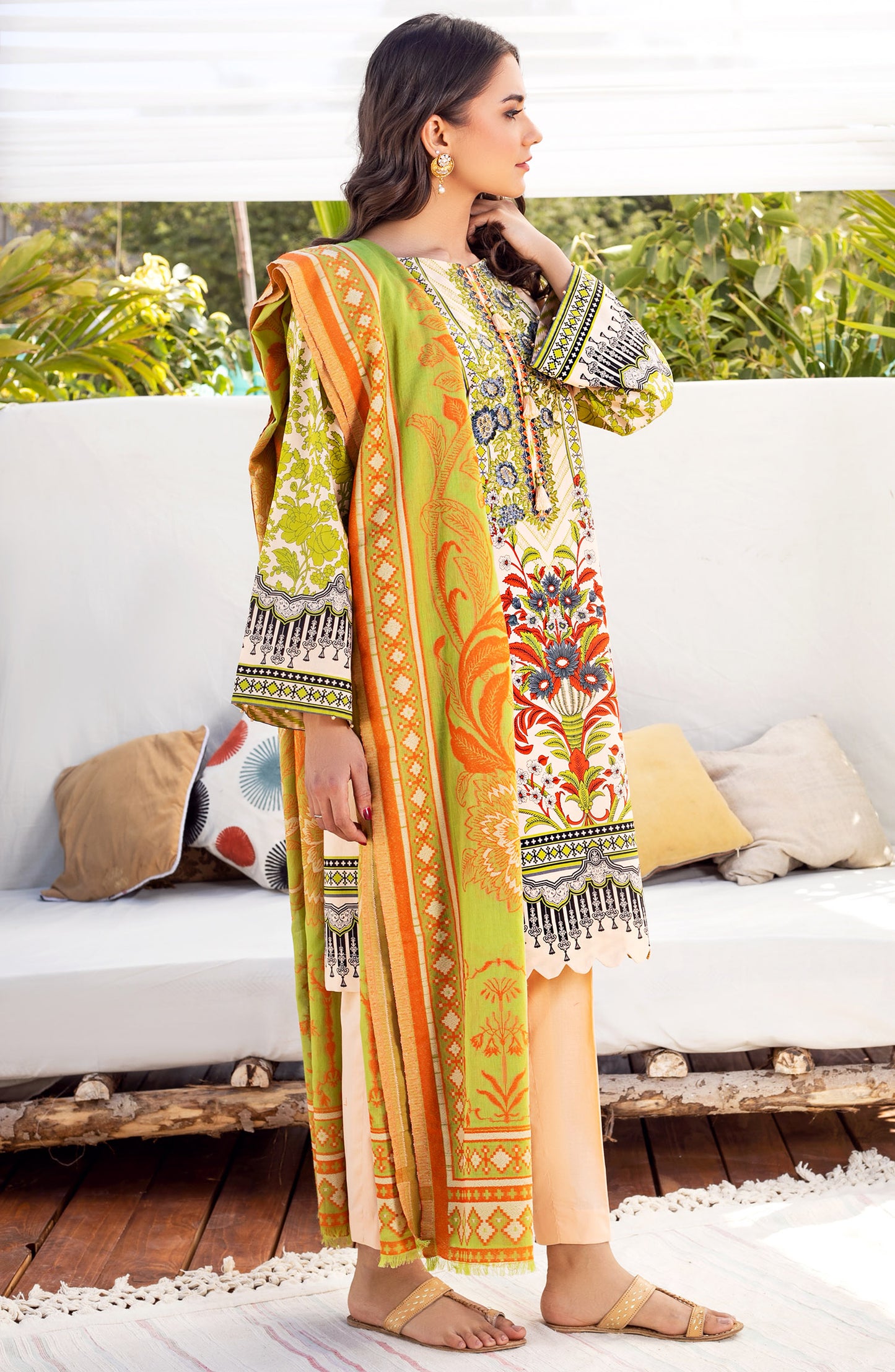 Unstitched 3 Piece Embroidered Lawn Suit