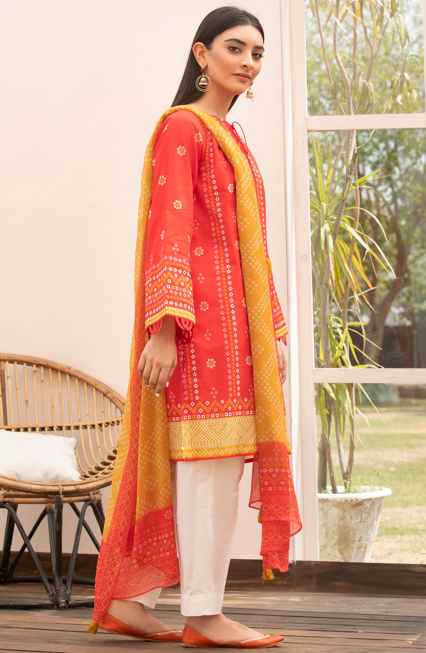 Unstitched 2 Piece Printed Lawn Shirt Chiffon Dupatta