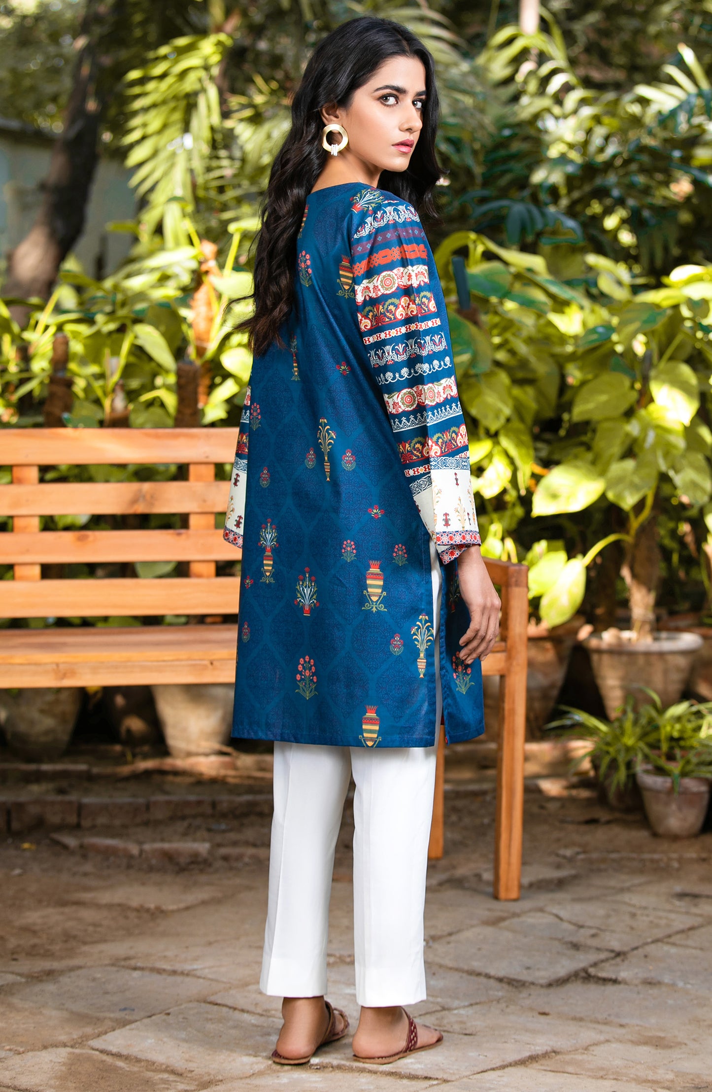 Unstitched 1 Piece Printed Lawn Shirt