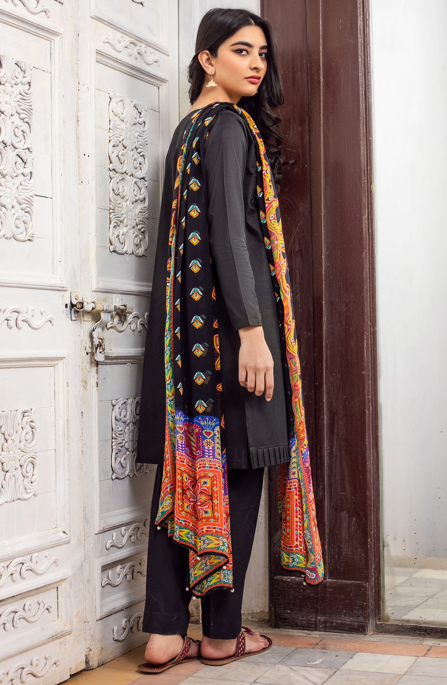 Unstitched 3 Piece Embroidered Lawn Suit