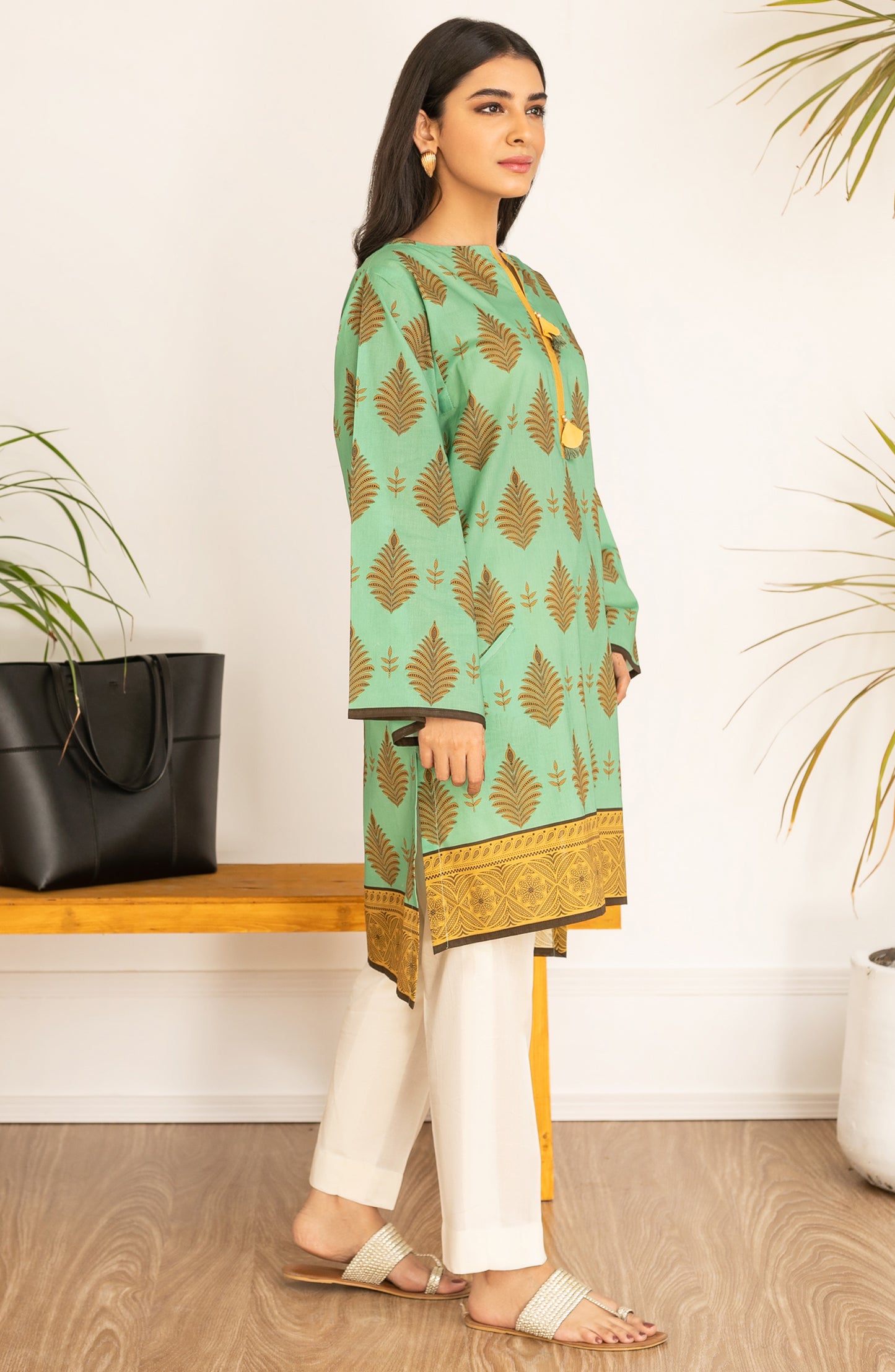 HCS-22-047/S GREEN LAWN SCSHIRT READY TO WEAR SHIRT