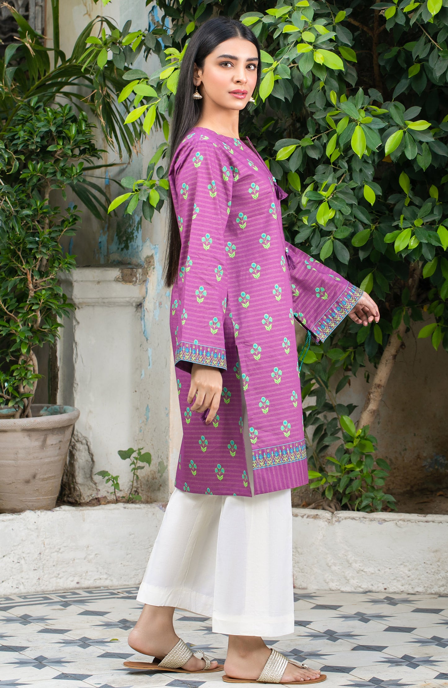 Stitched 1 Piece Printed Zari Stripe Shirt