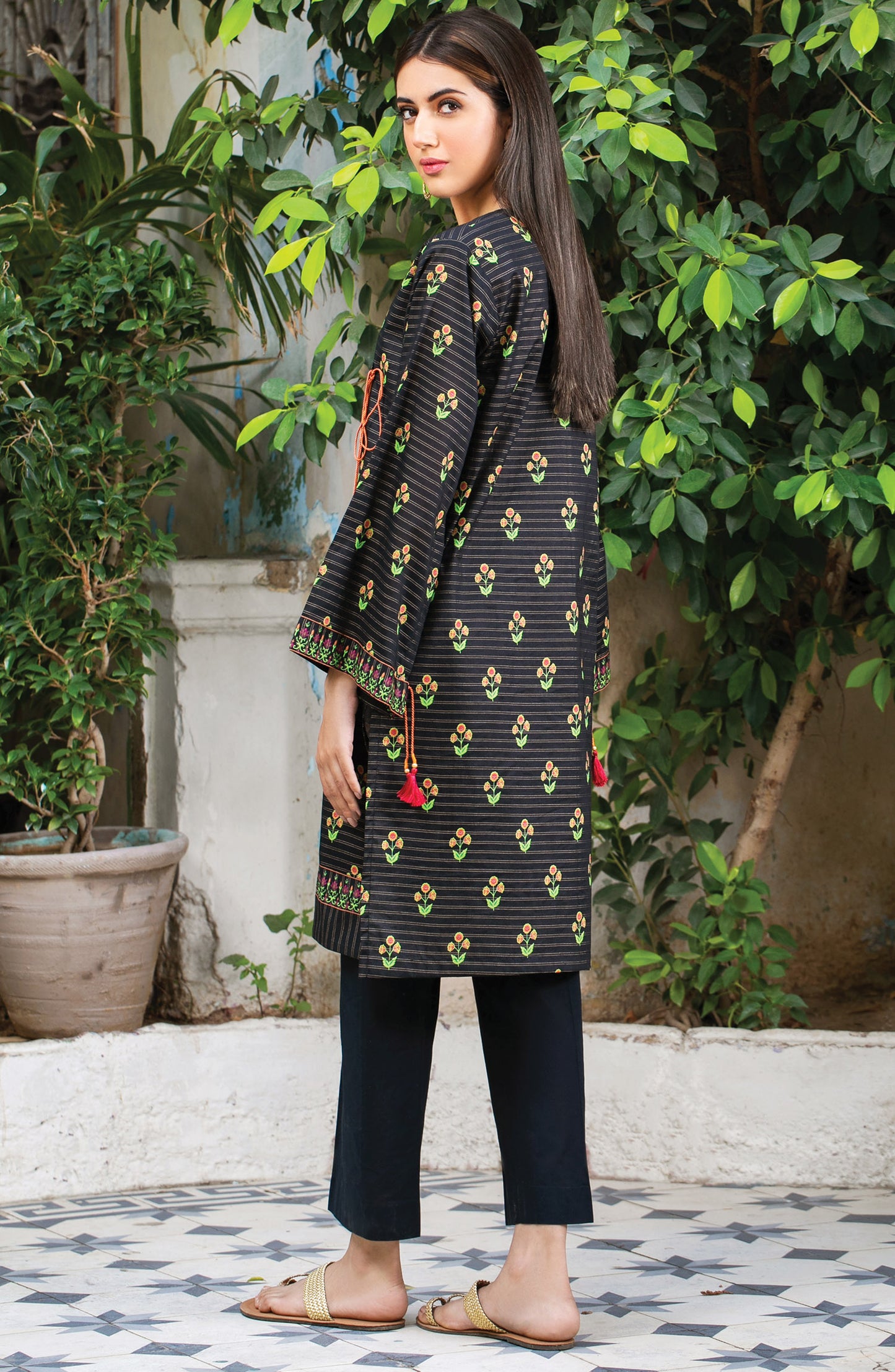 Unstitched 1 Piece Printed Zari Stripe Shirt