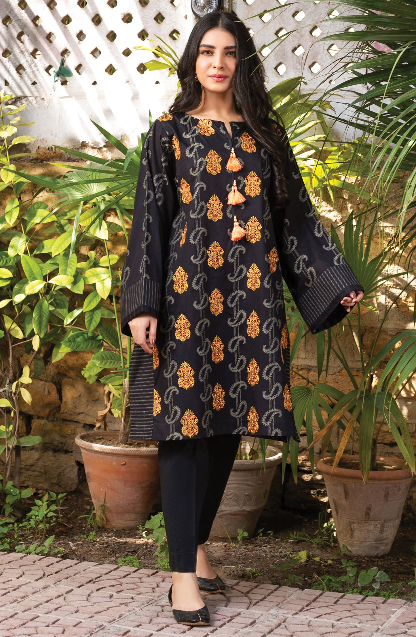 Stitched 1 Piece Embroidered Jacquard Shirt (OTL-21-074/S BLACK)