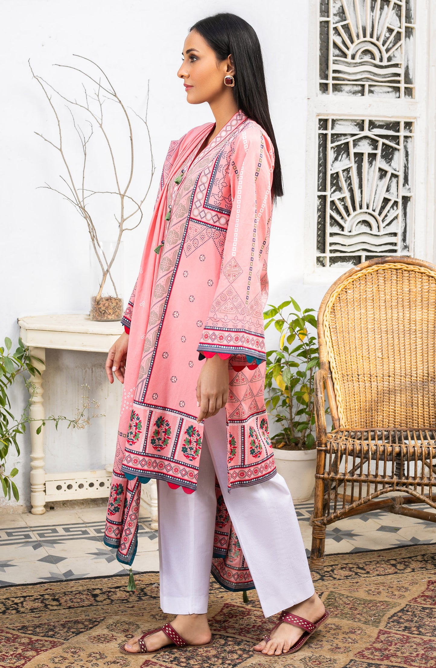 Unstitched 2 Piece Printed Lawn Shirt Dupatta