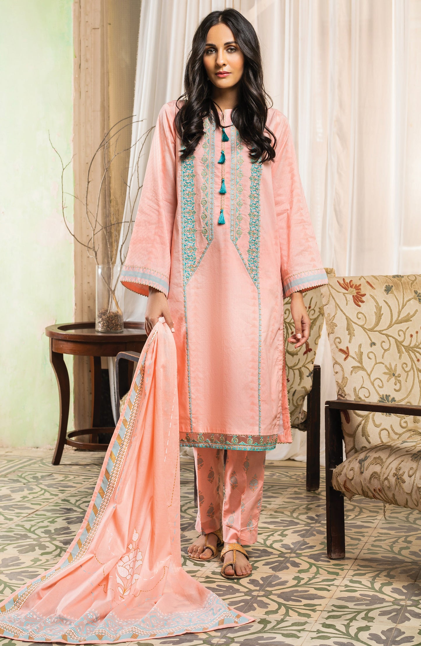 Unstitched 3 Piece Embroidered Jacquard Suit