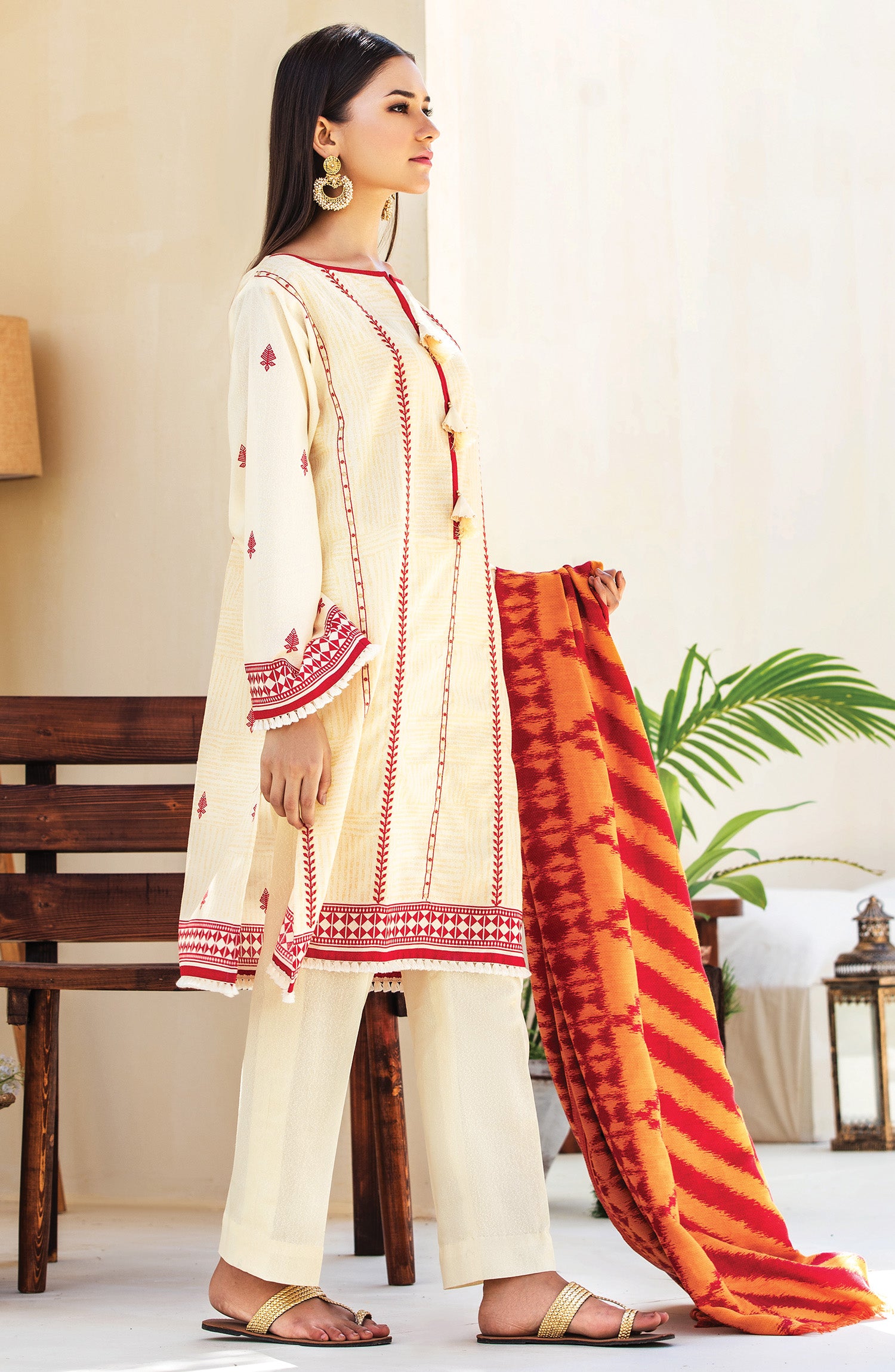 Unstitched 3 Piece Embroidered Karandi Suit (OTL-20-184/A (YELLOW))