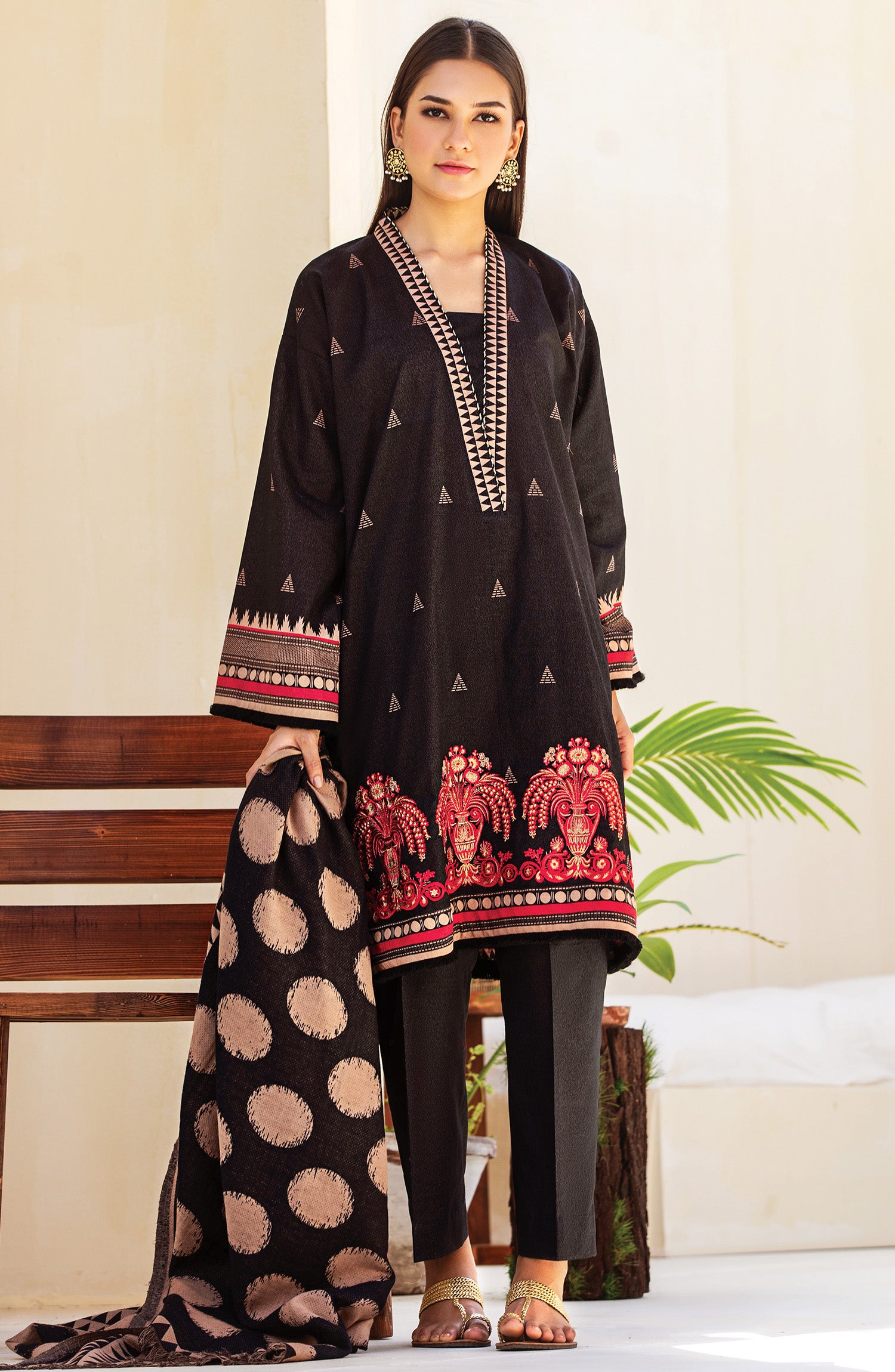 Unstitched 3 Piece Embroidered Karandi Suit (OTL-20-185/A (BLACK))