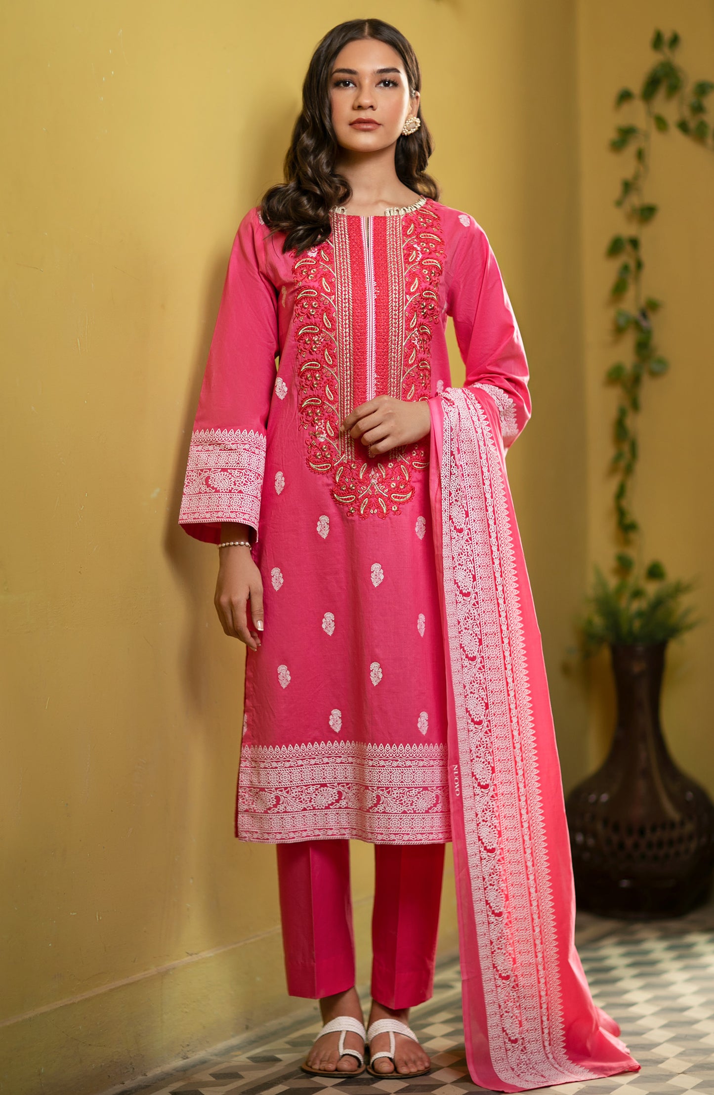 Stitched 3 Piece Embroidered Winter Suit (NRDS-214/S PINK)