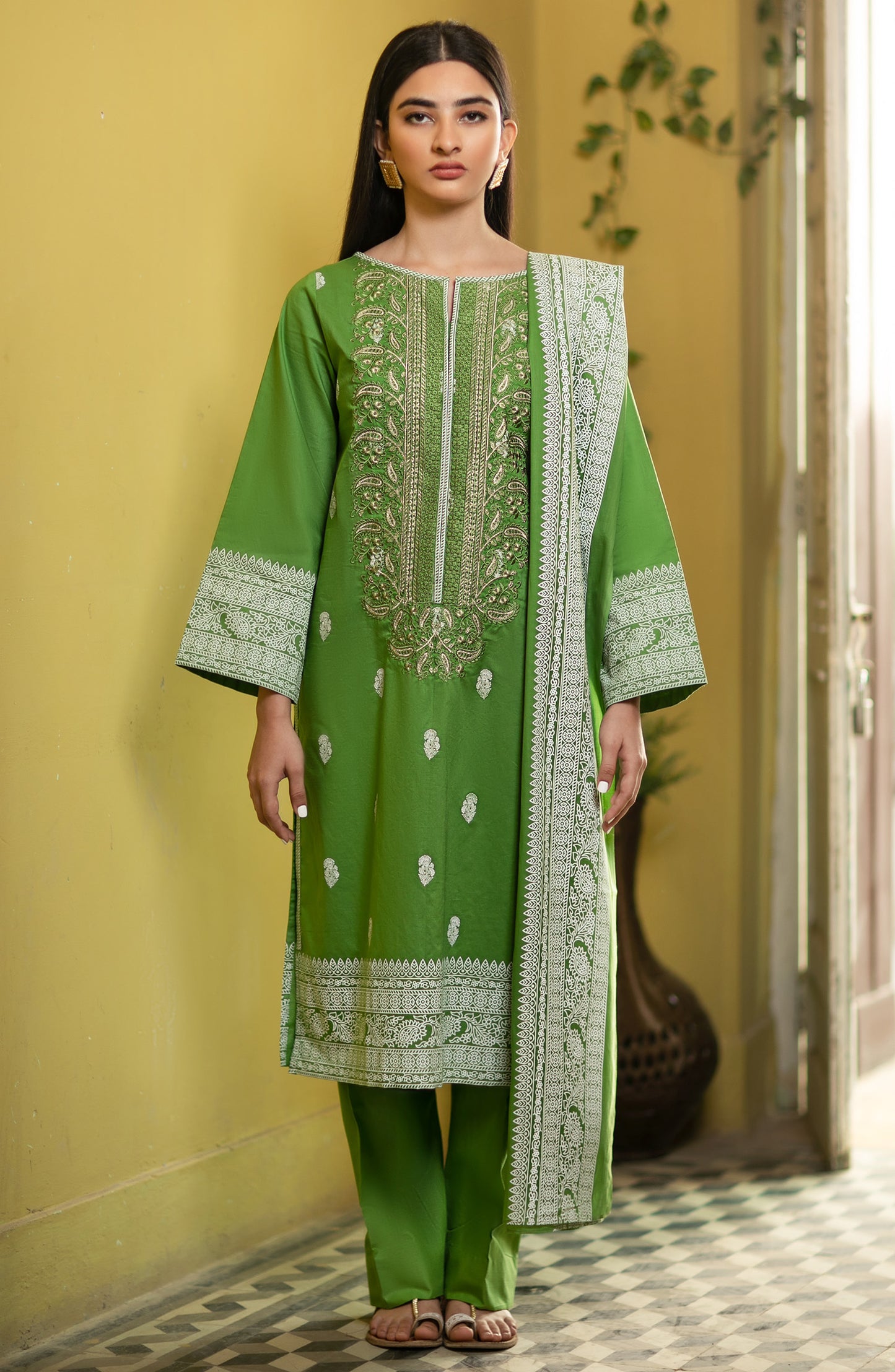 Unstitched 3 Piece Festive Embroidered Suit