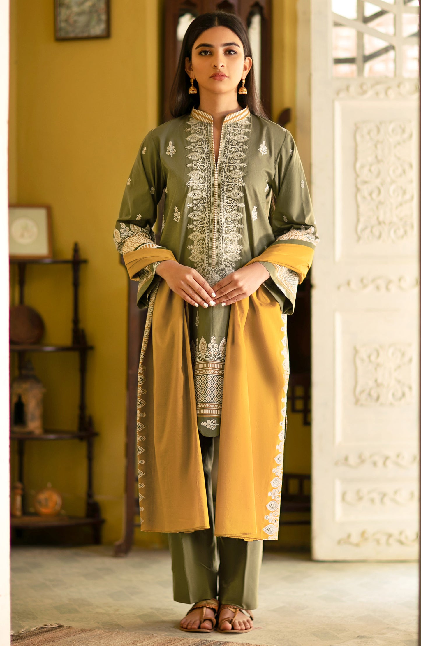 Unstitched 3 Piece Festive Embroidered Suit