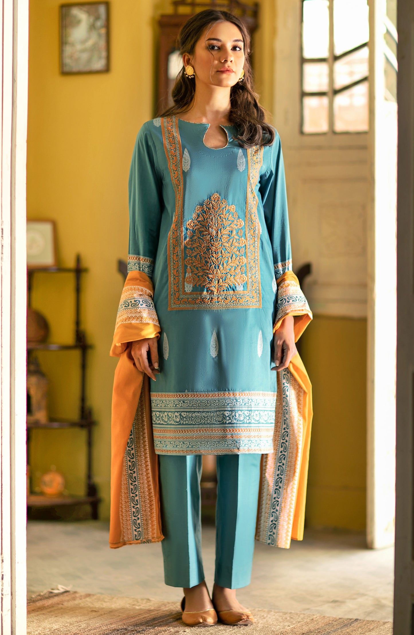 Unstitched 3 Piece Festive Embroidered Winter Suit