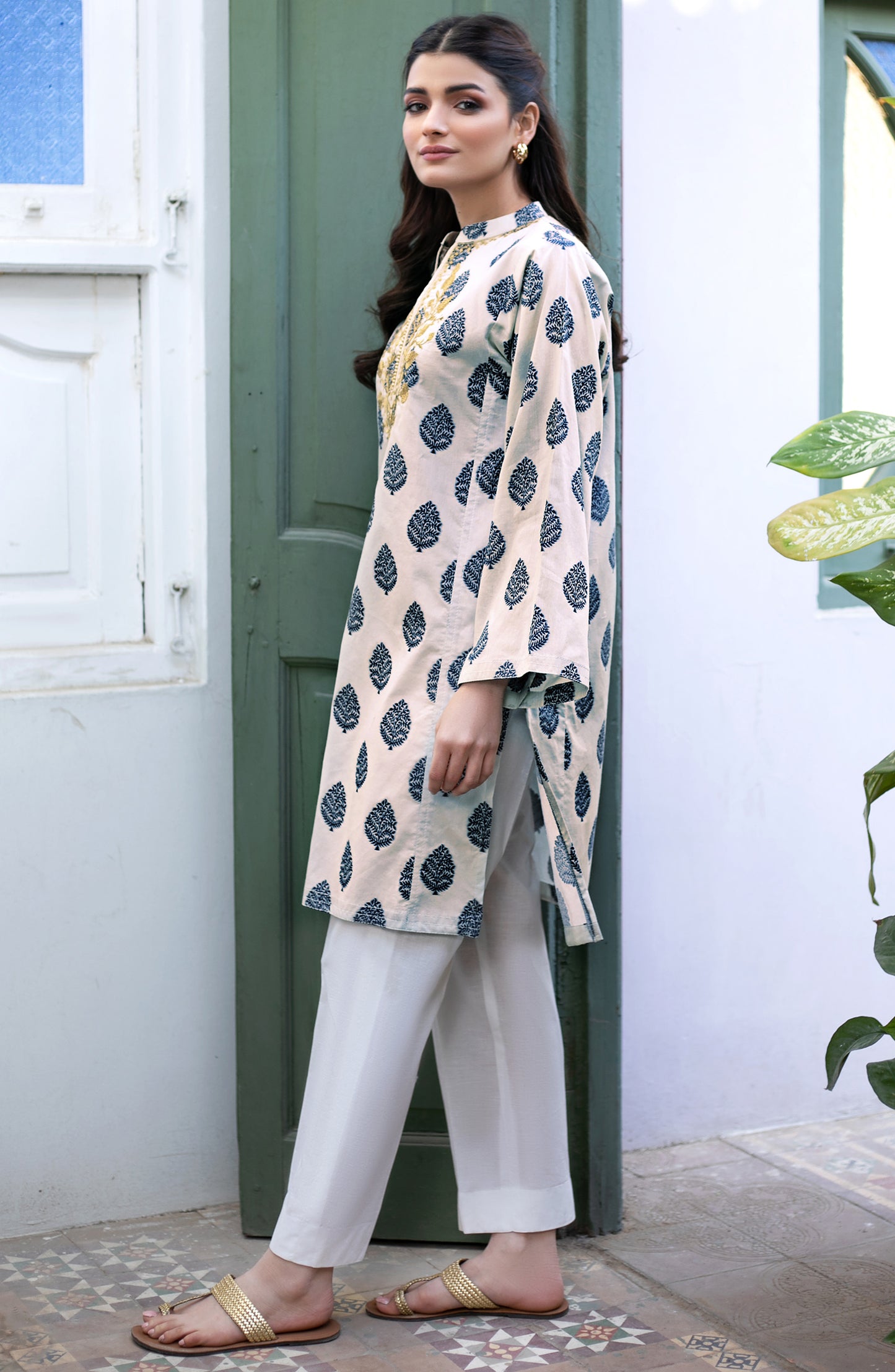 Stitched 1 Piece Embroidered Jacquard Shirt