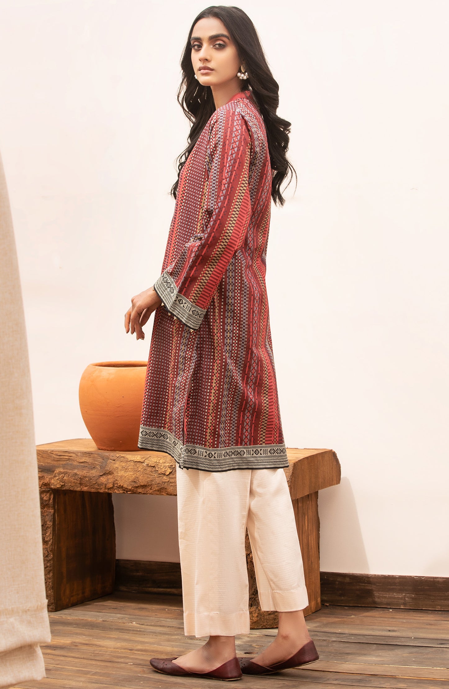 Unstitched 1 Piece Printed Lawn Shirt