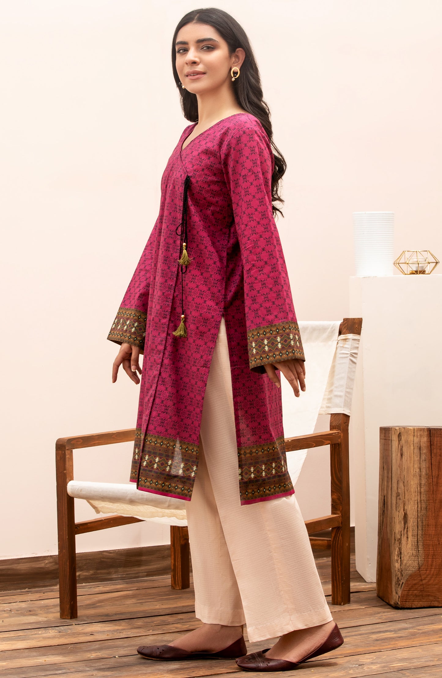 Unstitched 1 Piece Printed Lawn Shirt