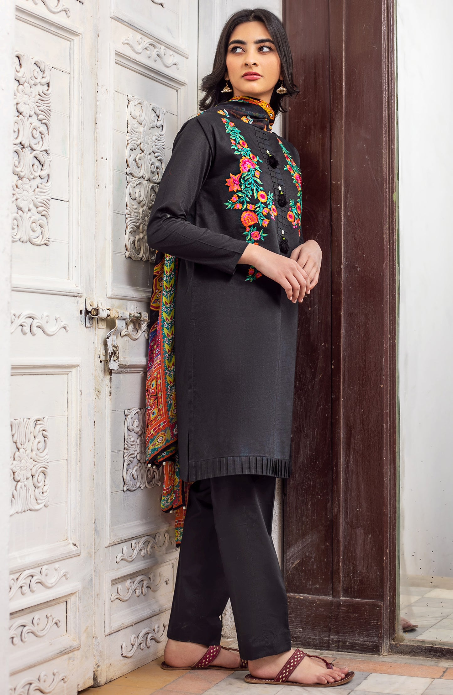 Unstitched 3 Piece Embroidered Lawn Suit