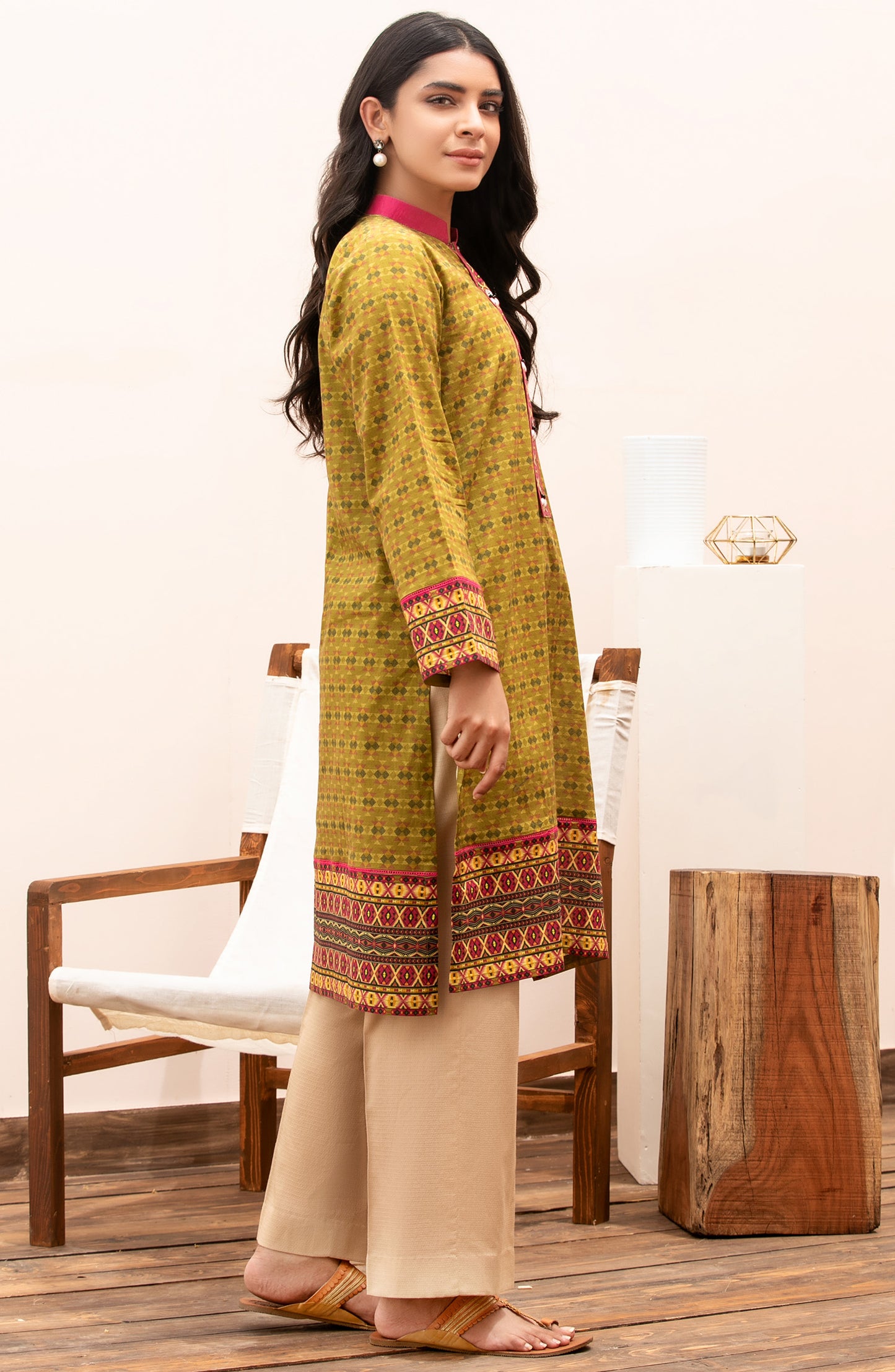 Unstitched 1 Piece Printed Lawn Shirt