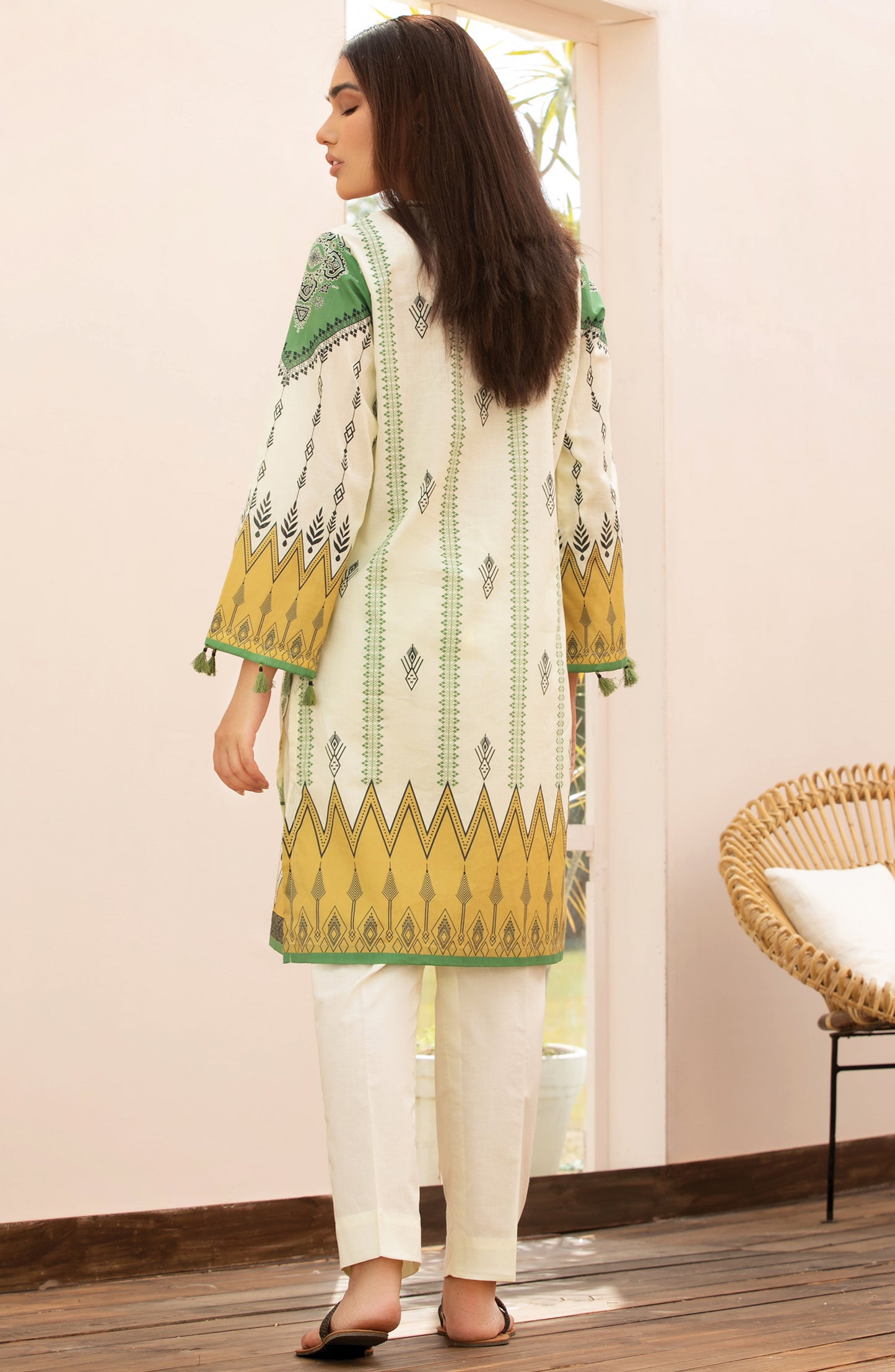 Unstitched 2 Piece Printed Lawn Shirt Trouser