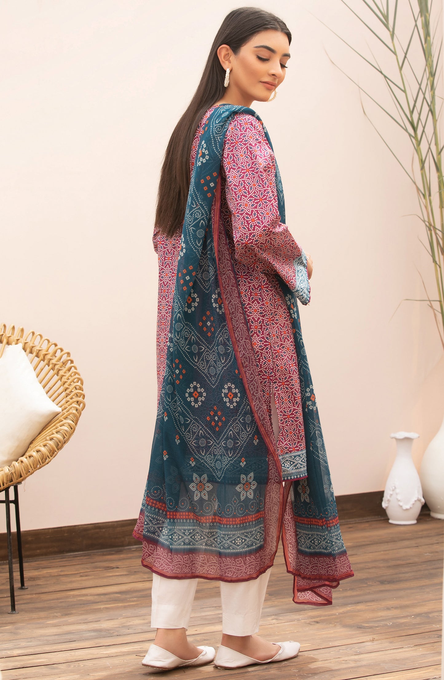 Unstitched 2 Piece Printed Lawn Shirt Chiffon Dupatta