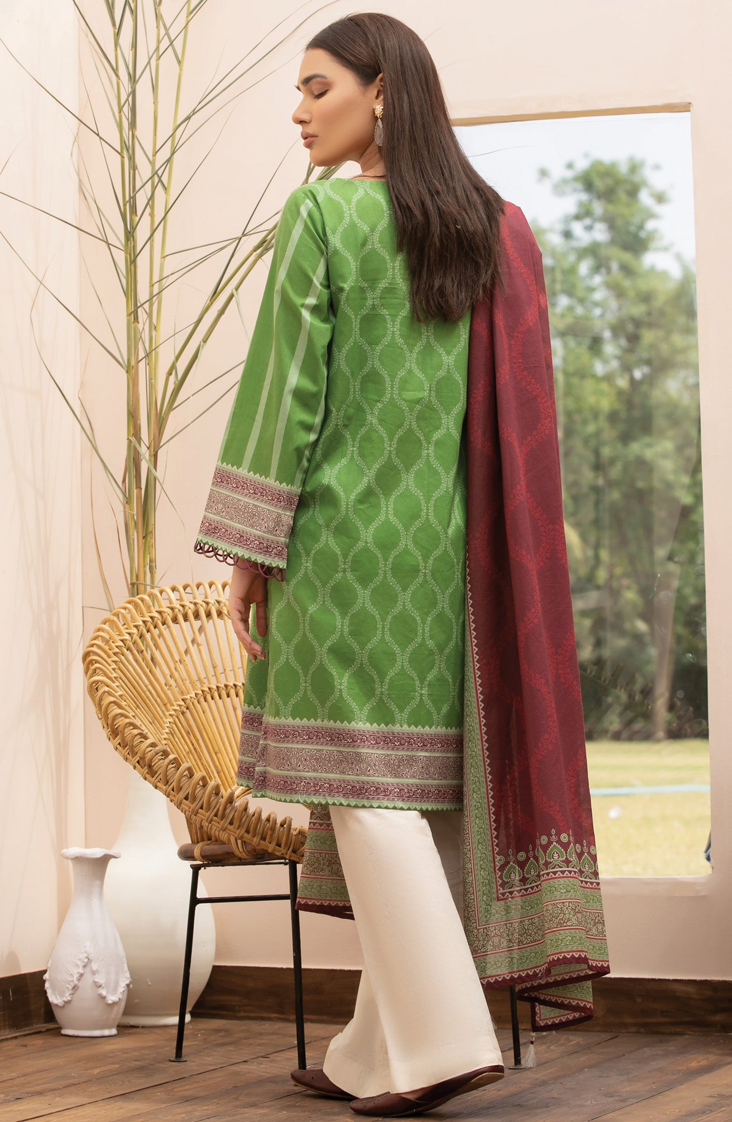 Unstitched 2 Piece Embroidered Lawn Shirt Dupatta