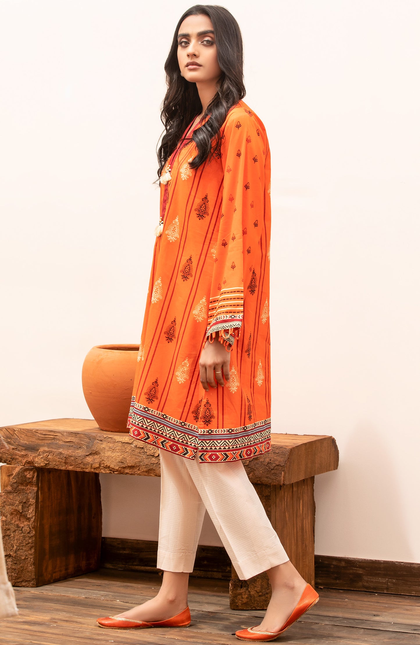 Unstitched 1 Piece Printed Lawn Shirt