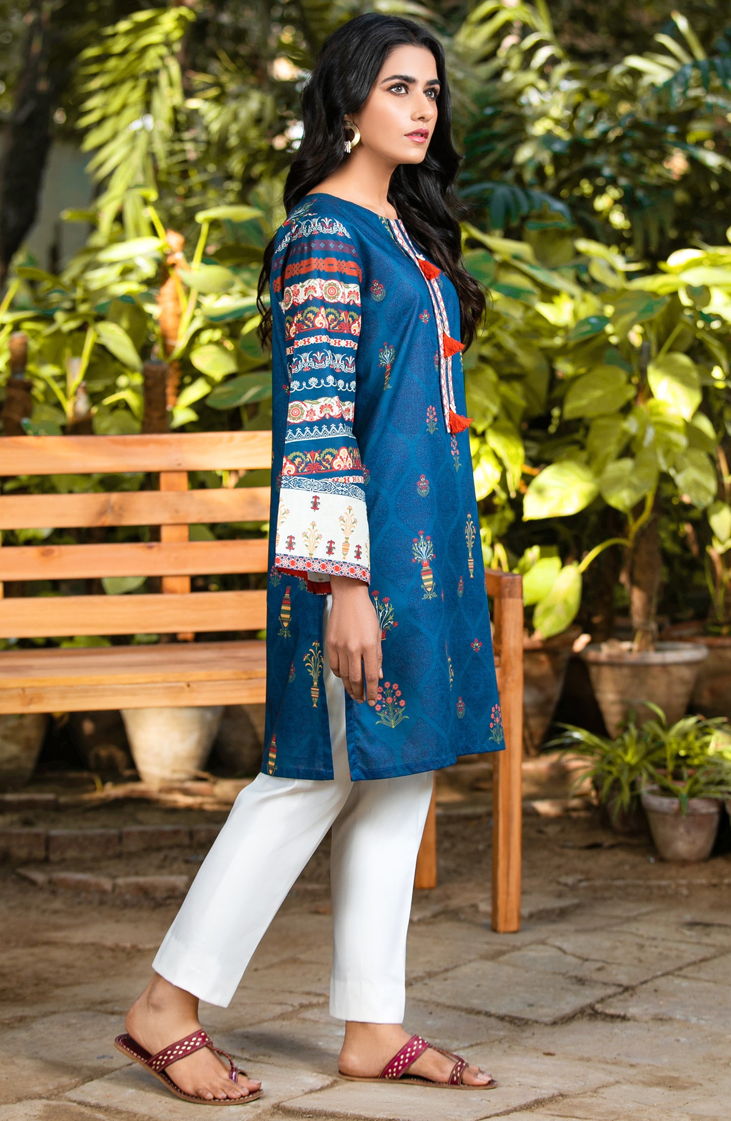 Unstitched 1 Piece Printed Lawn Shirt