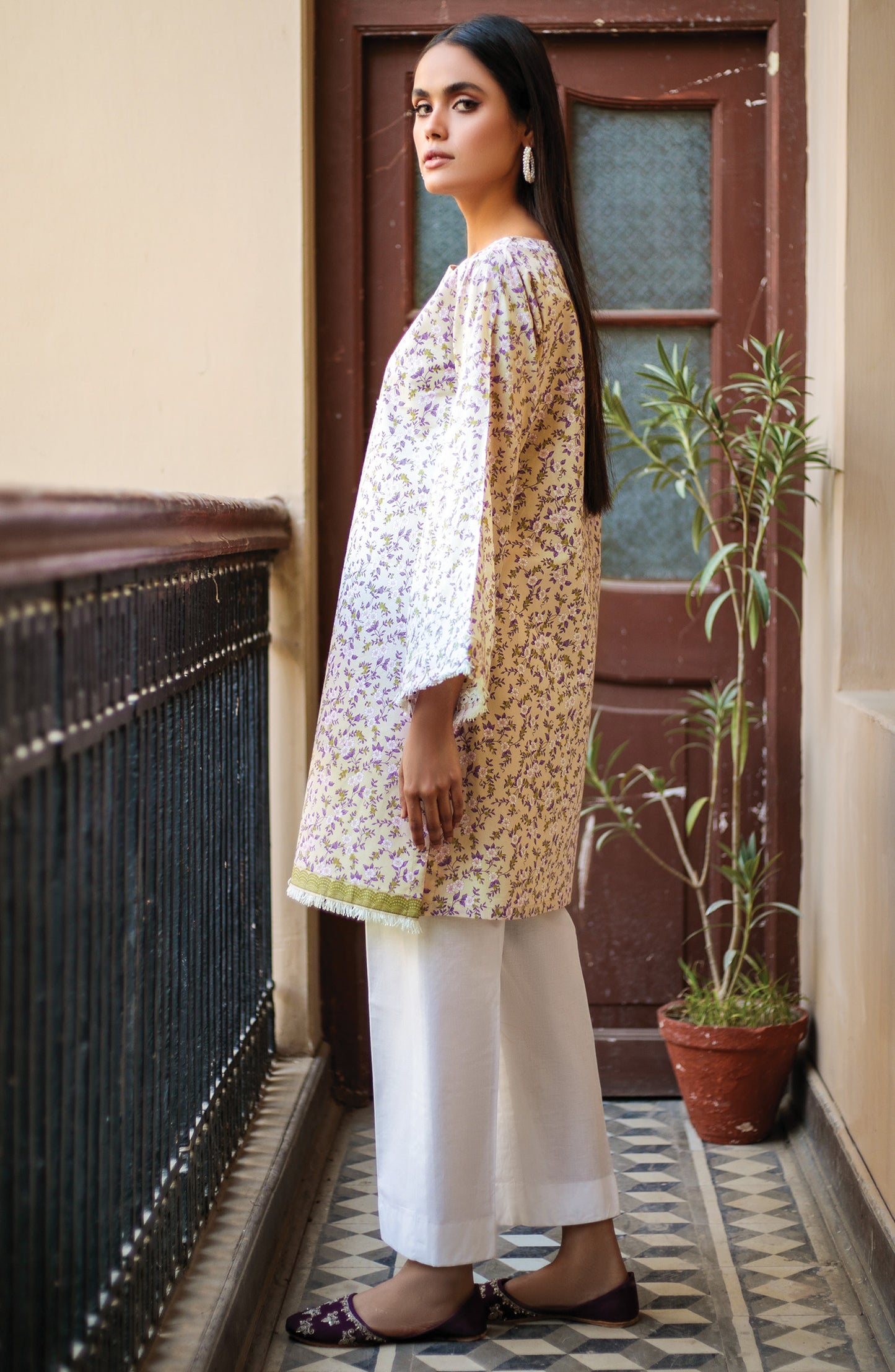 Unstitched 1 Piece Printed Lawn Shirt