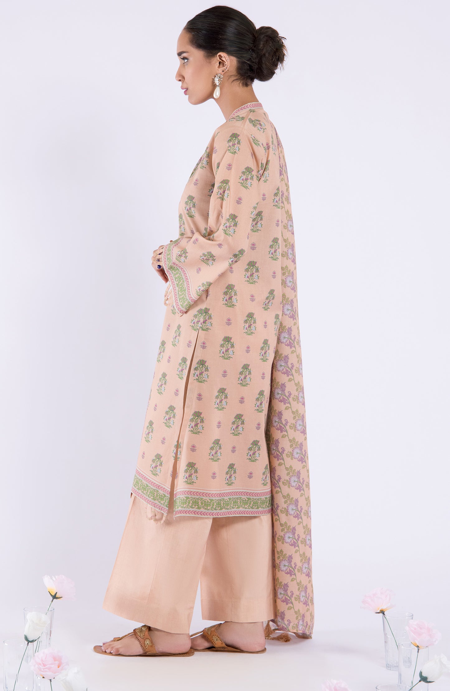 OTL-22-109/S PEACH LAWN  READY TO WEAR SHIRT DUPATTA PANTS