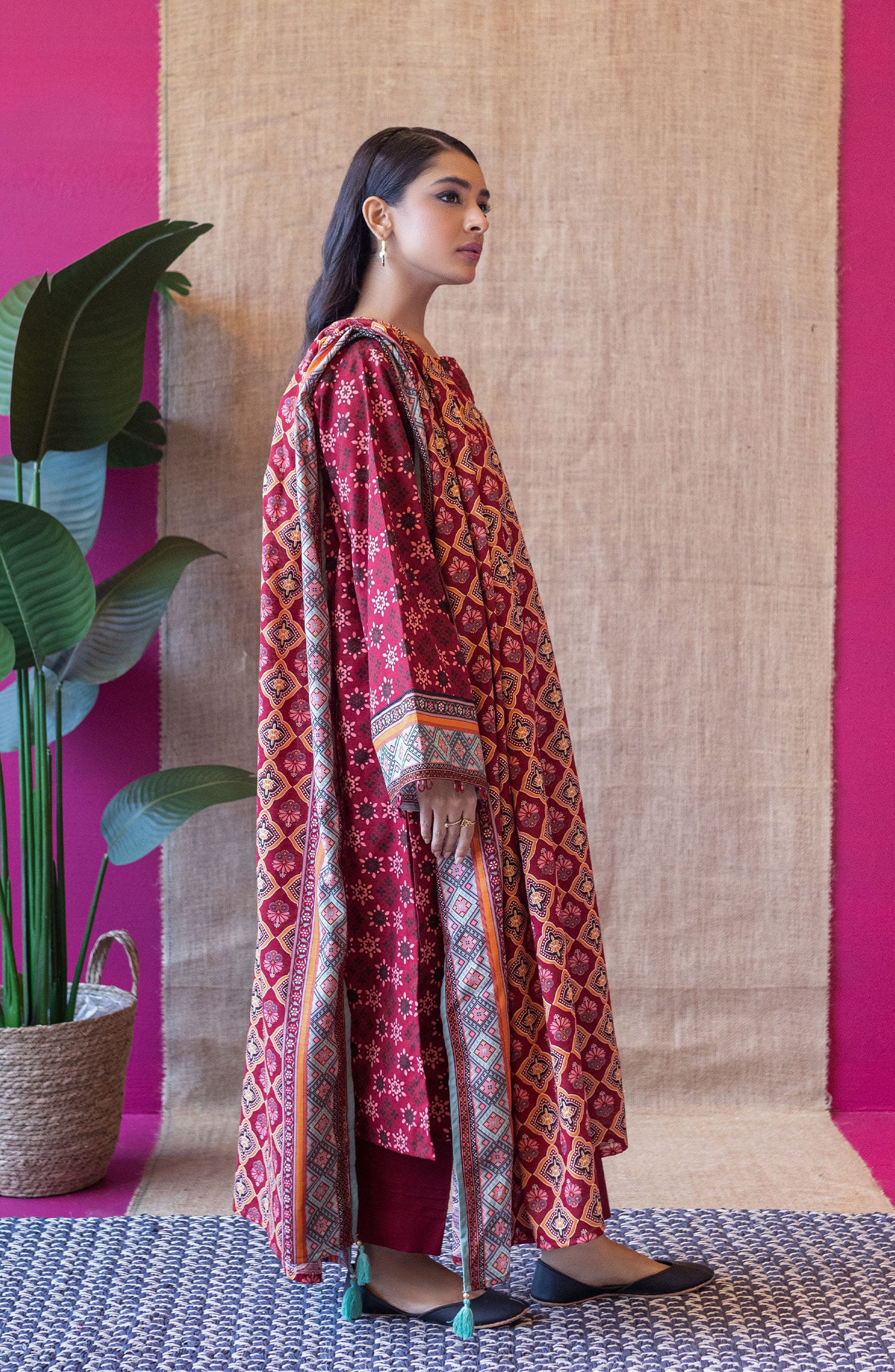OTL-22-055/S MAROON KHADDAR  READY TO WEAR SHIRT DUPATTA PANTS