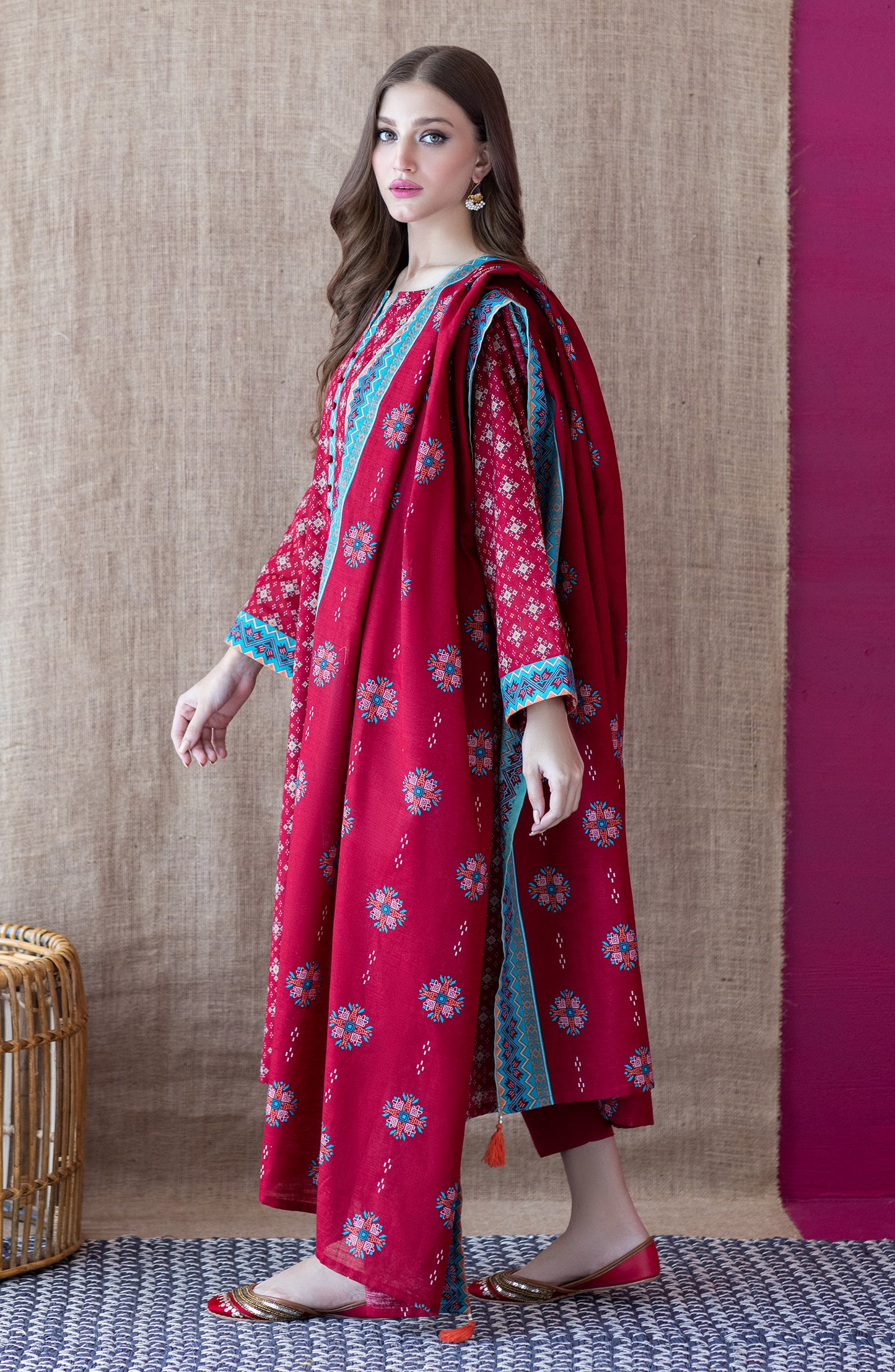 OTL-22-230/S MAROON KHADDAR  READY TO WEAR SHIRT DUPATTA PANTS