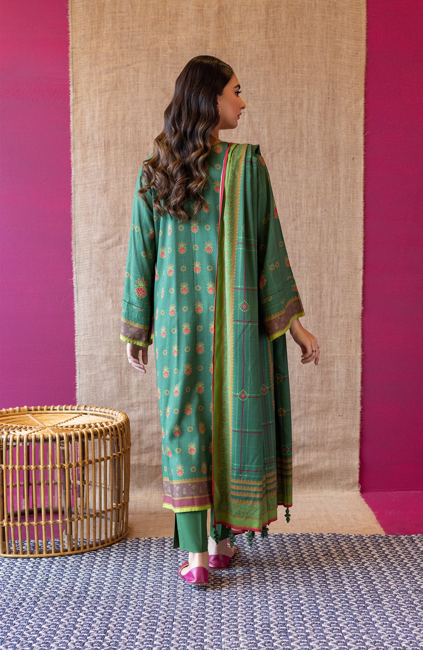 OTL-22-178/U GREEN LINEN  UNSTITCHED SHIRT DUPATTA PANTS