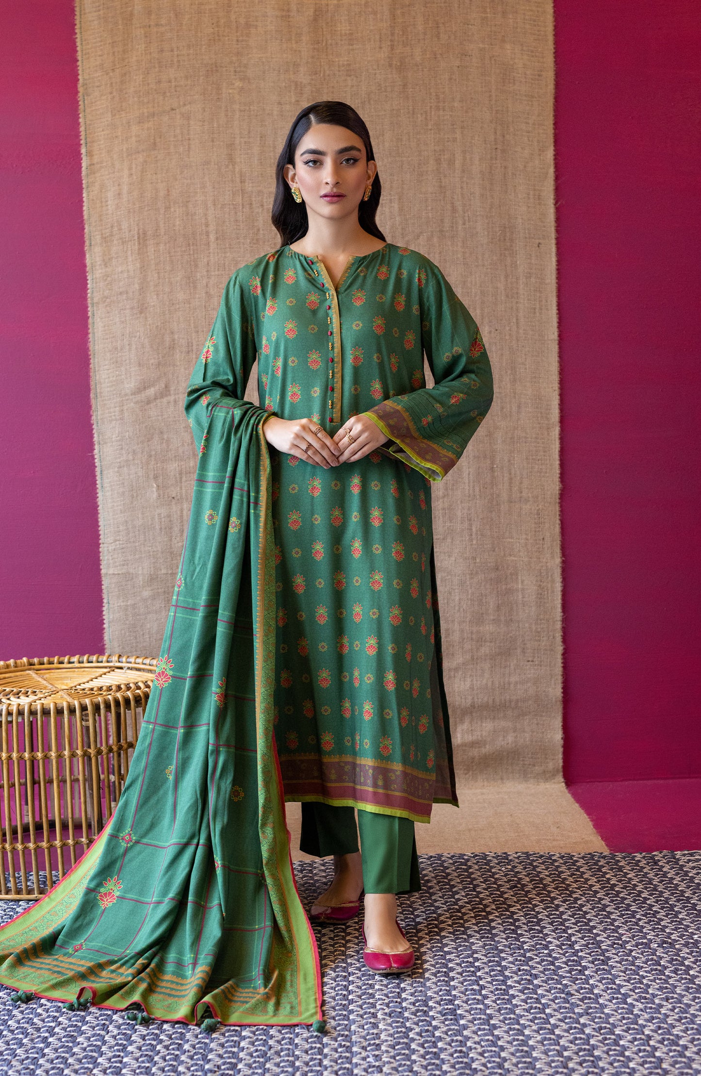 OTL-22-178/U GREEN LINEN  UNSTITCHED SHIRT DUPATTA PANTS