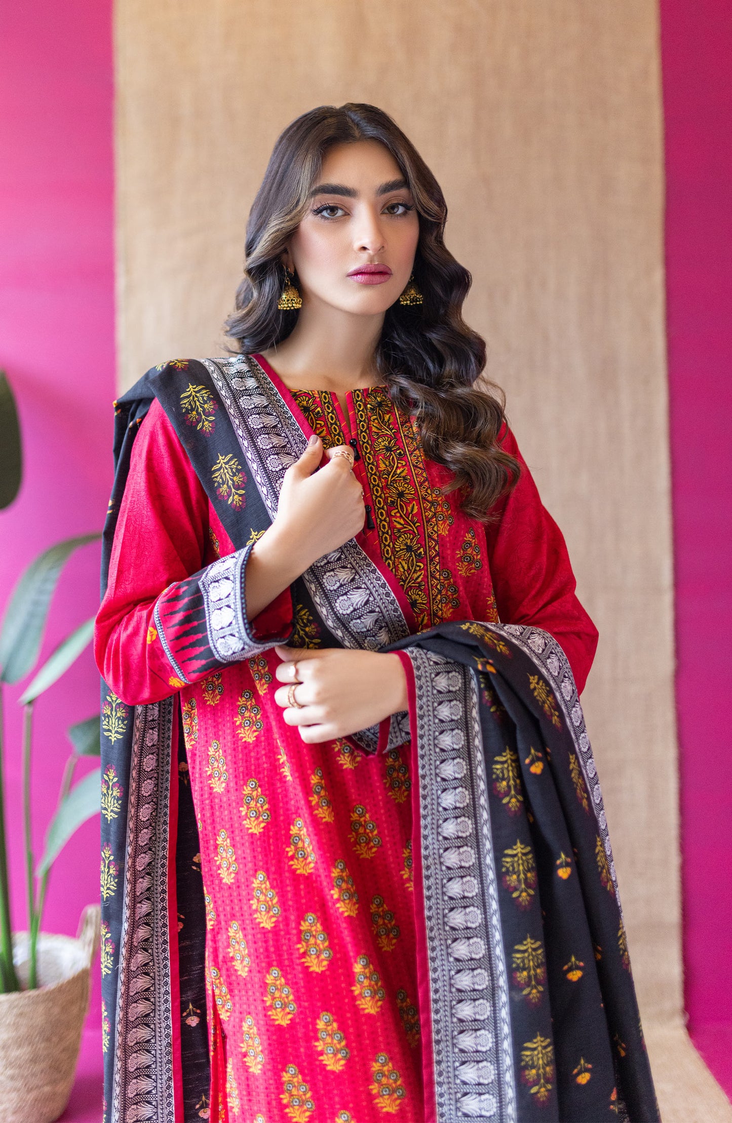 OTL-22-126/U RED KHADDAR  UNSTITCHED SHIRT DUPATTA PANTS